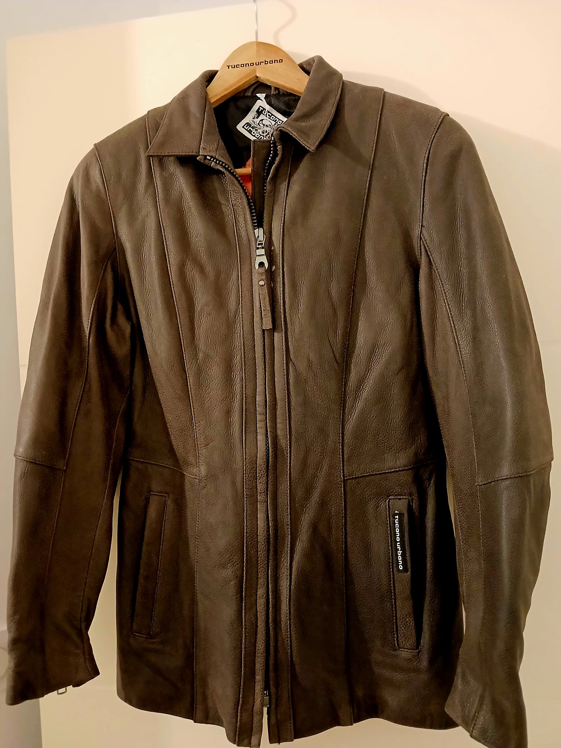 Veste en cuir TUCANO URBANO