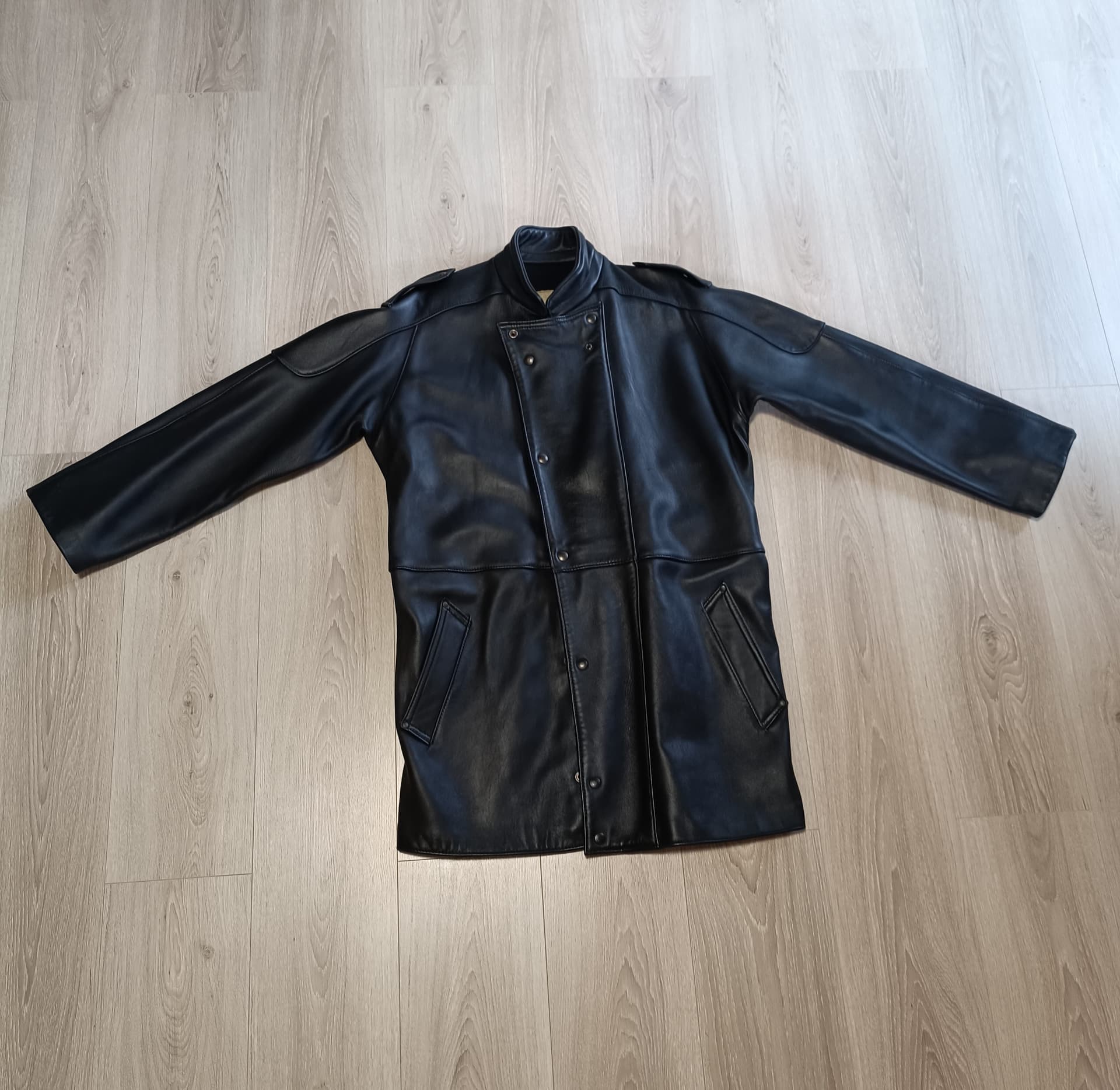 Manteau cuir vintage — photo 1/4