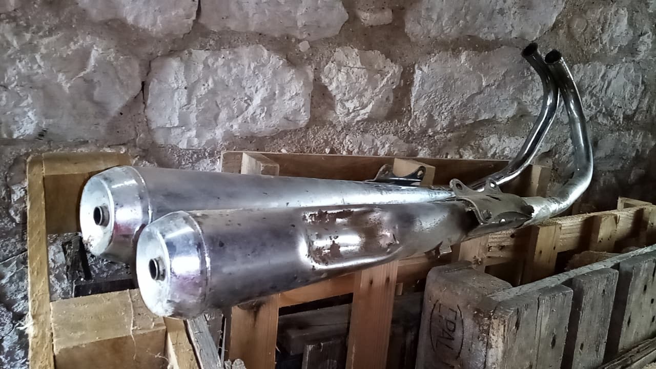 Honda cm 125 lignes d'échappement — photo 4/4