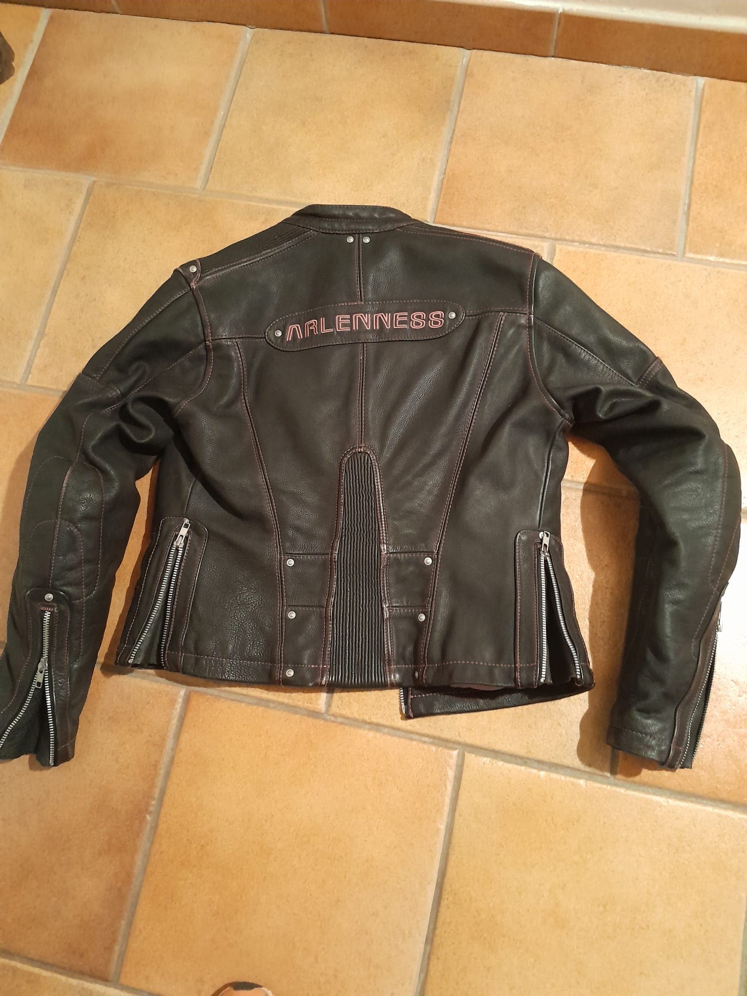 BLOUSON CUIR FEMME — photo 4/9