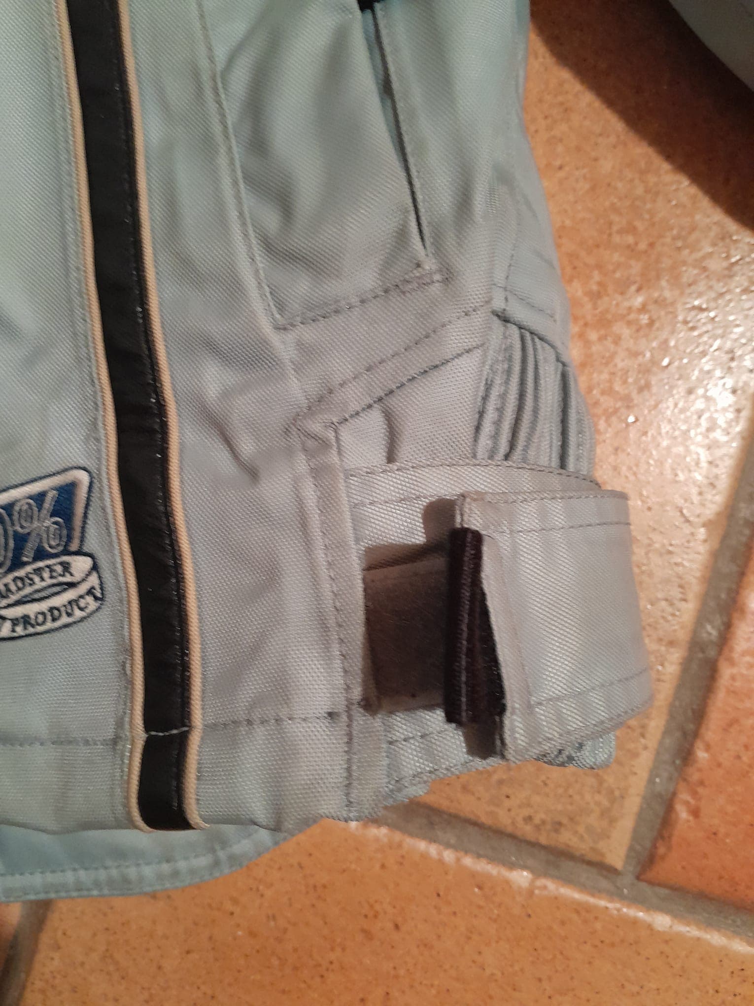 BLOUSON MOTO TISSU IMPERMEABLE — photo 8/10