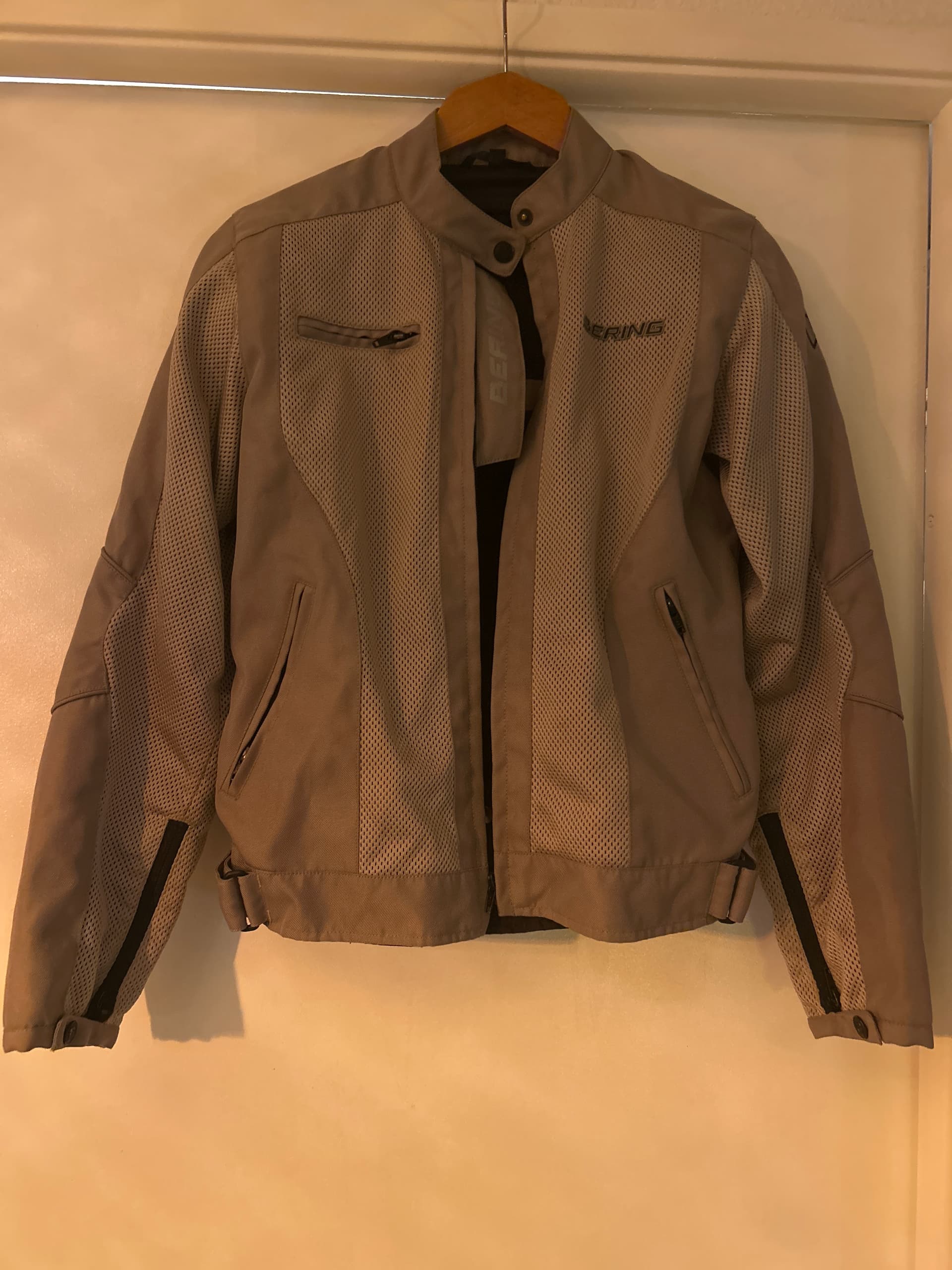Blouson femme BÉRING — photo 1/1