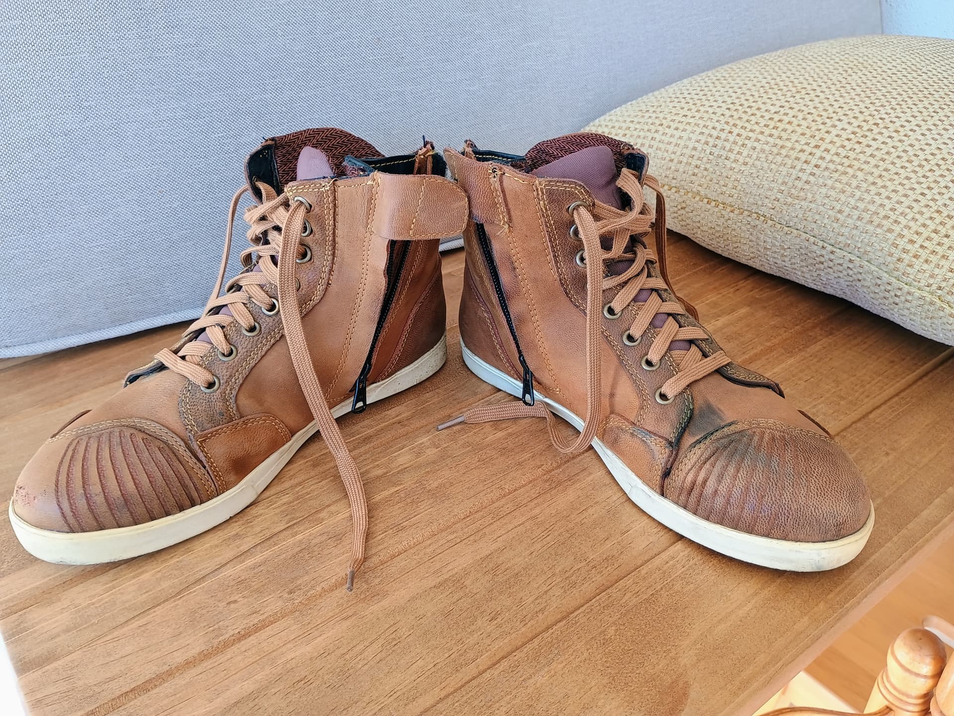 Vends chaussure moto