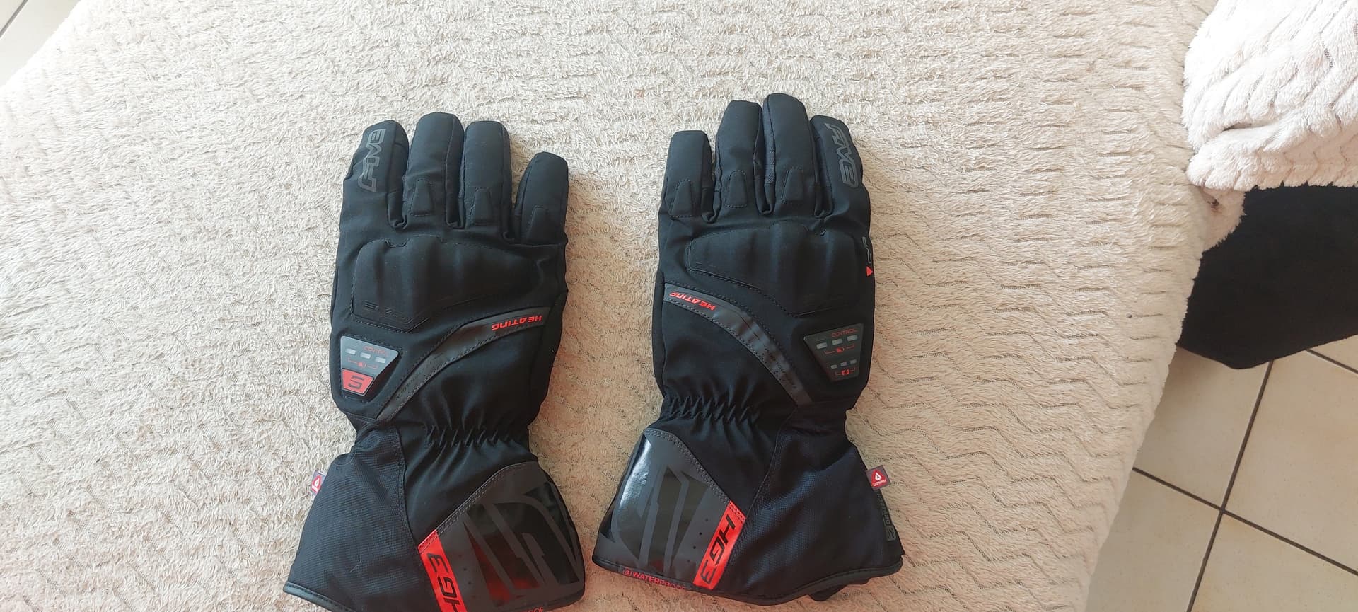 Gants chauffant Five HG3 étanche. — photo 1/2