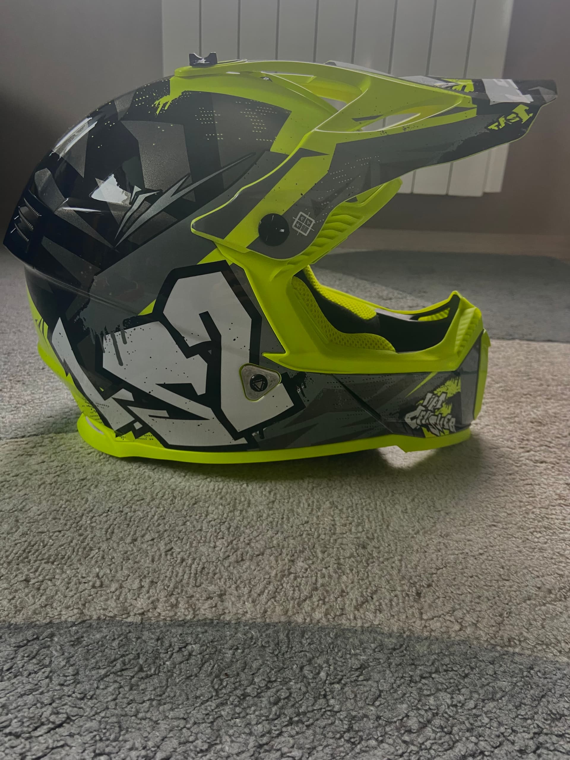 Casque moto cross — photo 2/4