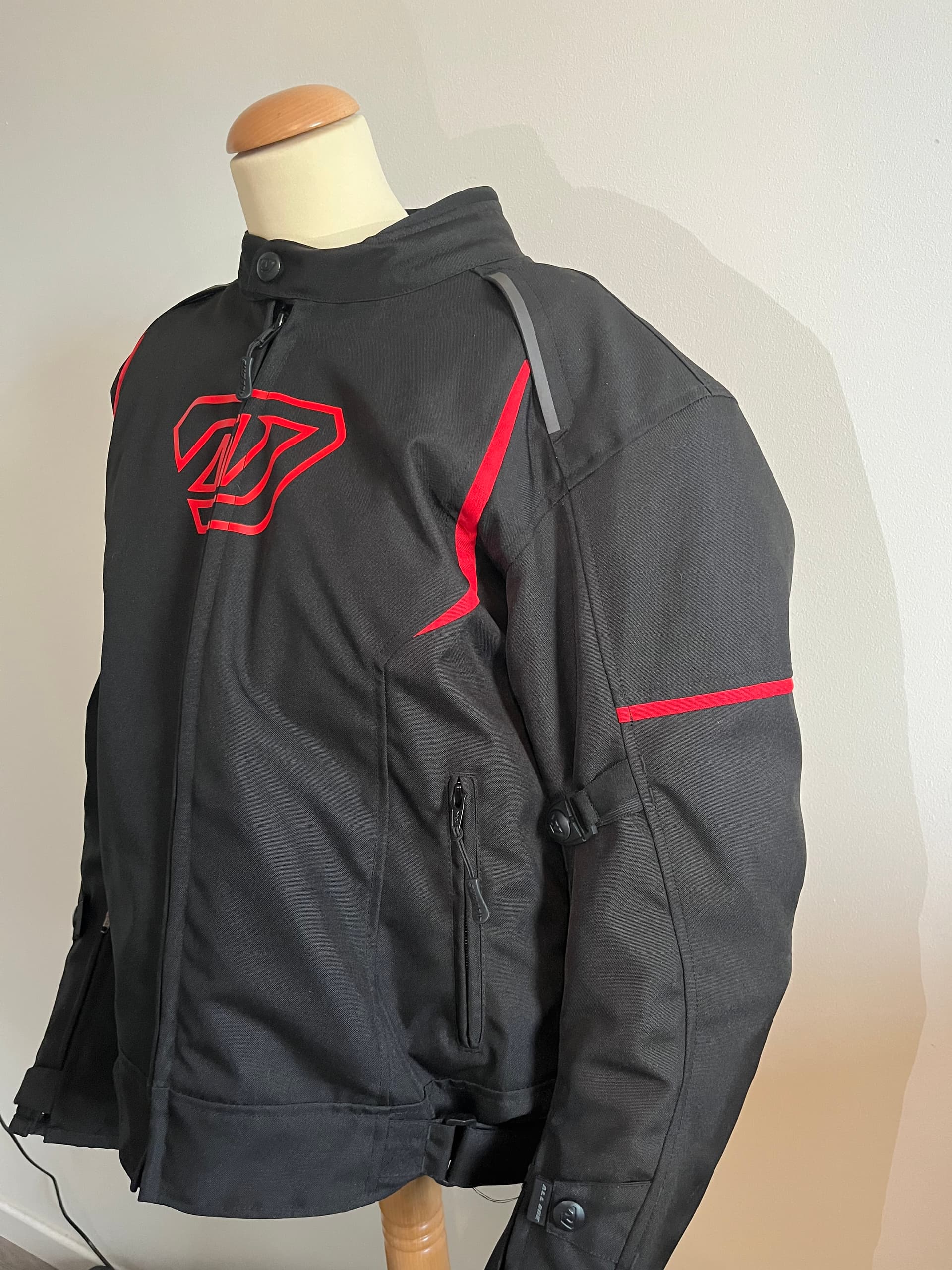 Blouson track noir et rouge ALL ONE  taille L — photo 3/5