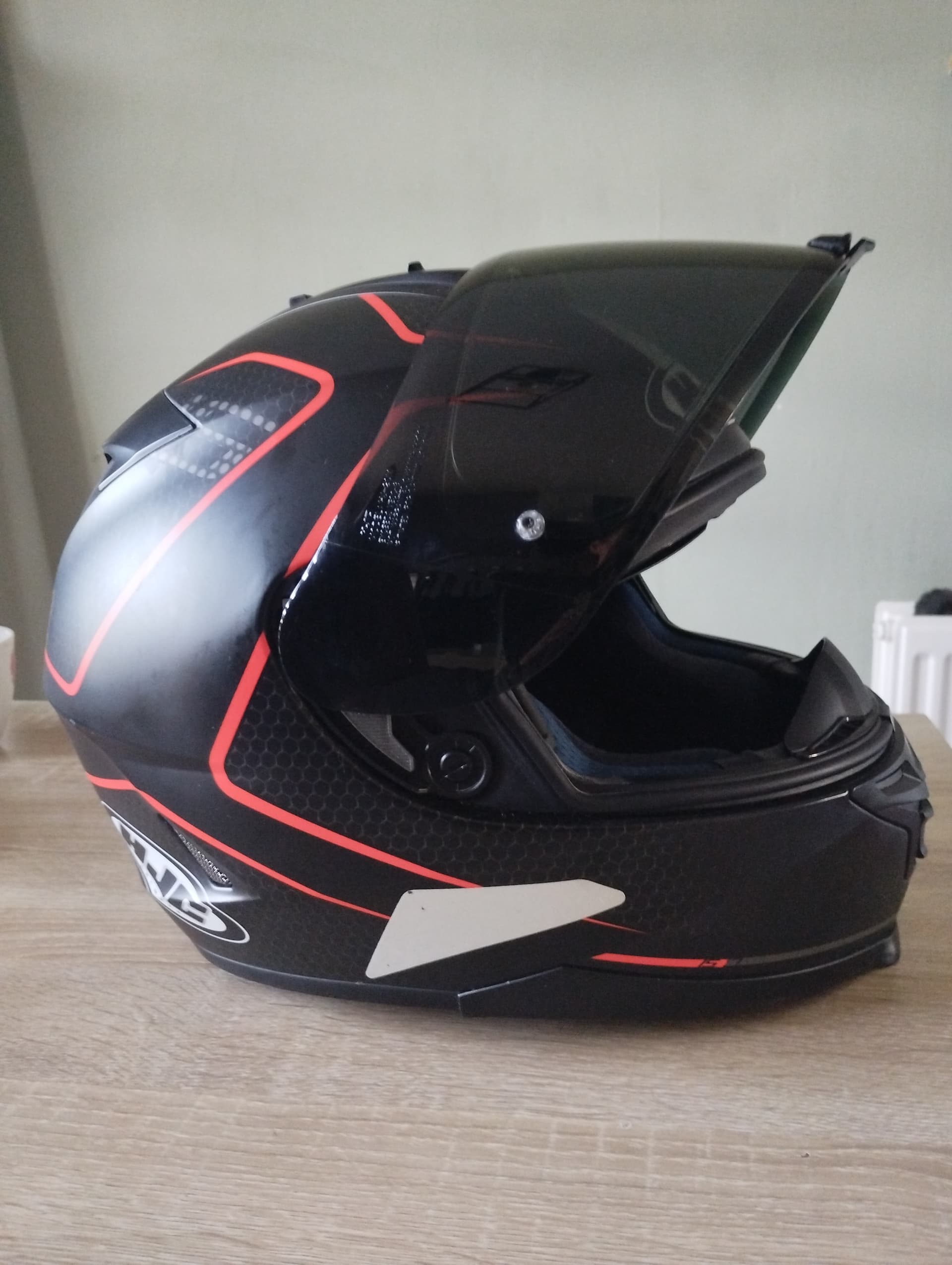 Casque moto HJC — photo 1/3