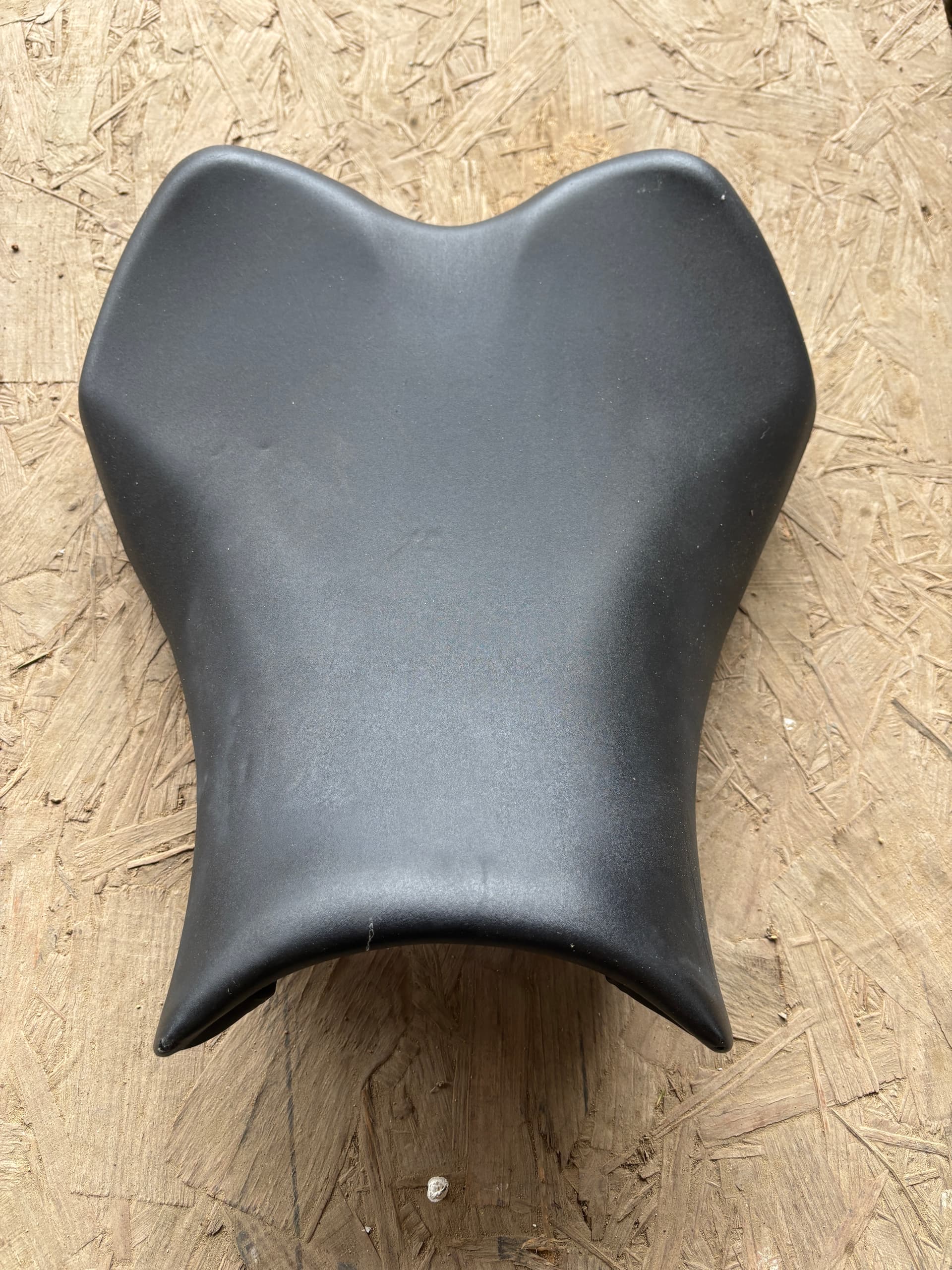 Selle avant gsxr — photo 3/3