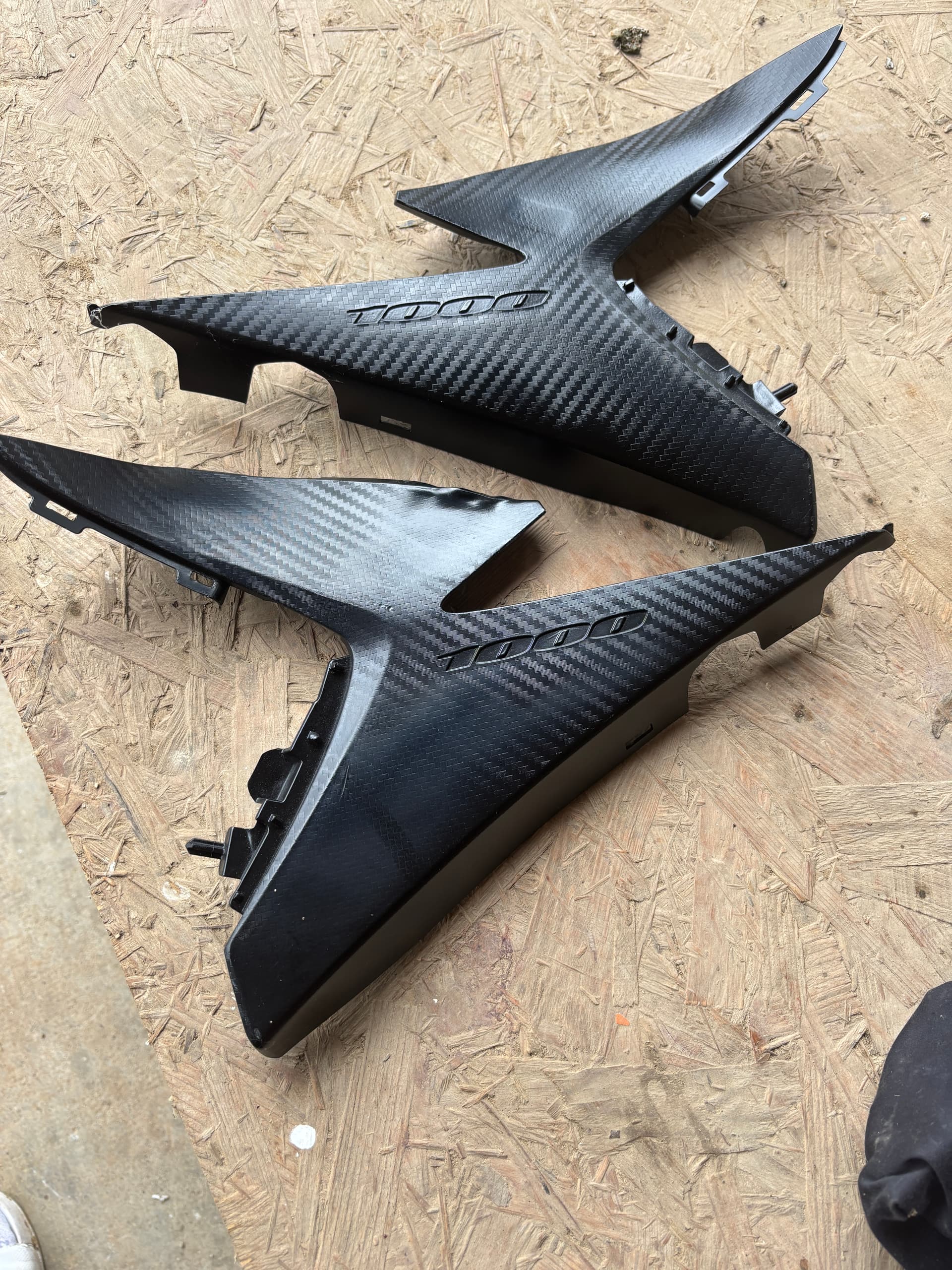 Cache latéraux Gsxr L0 — photo 2/3