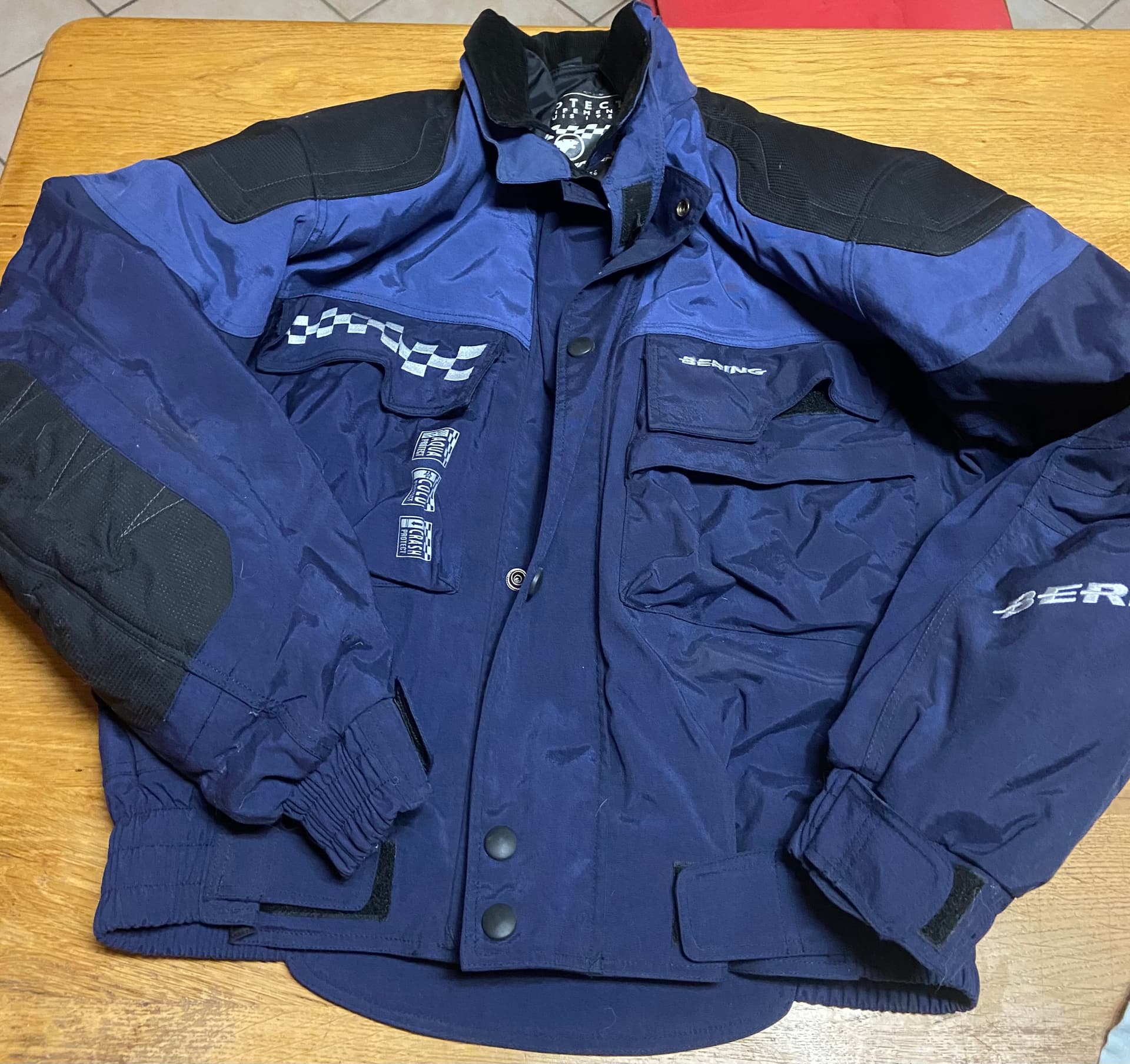 Blouson BERING avec doublure pour hiver