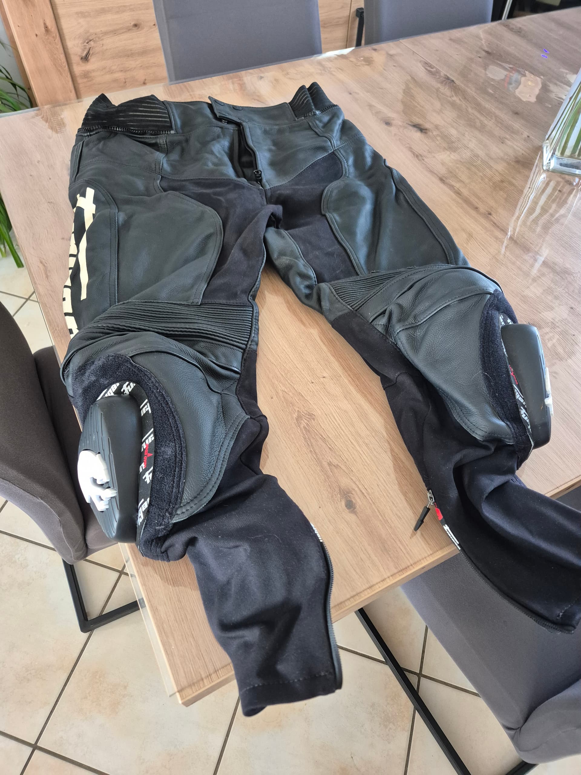 Pantalon cuir furygan — photo 1/2