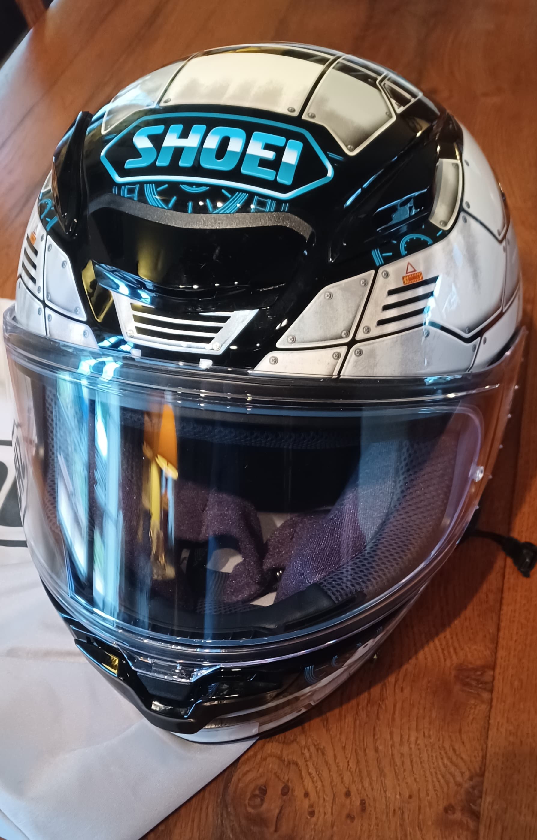Casque moto intégral  SHOEI - NXR2 Fortress taille S