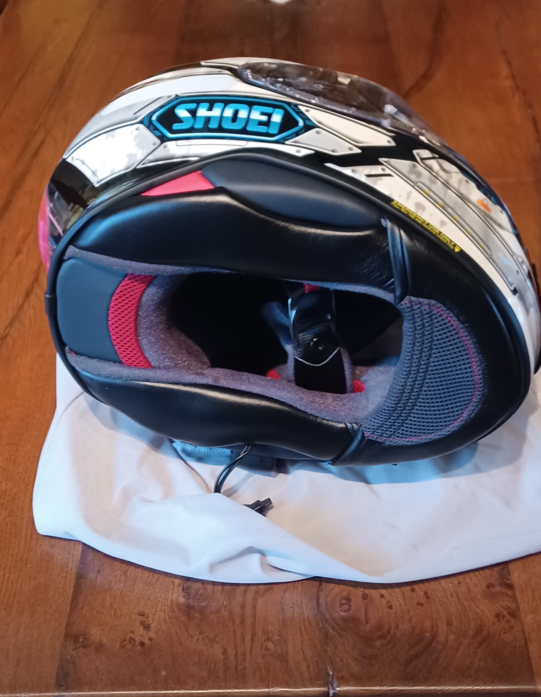 Casque moto intégral  SHOEI - NXR2 Fortress taille S — photo 3/4