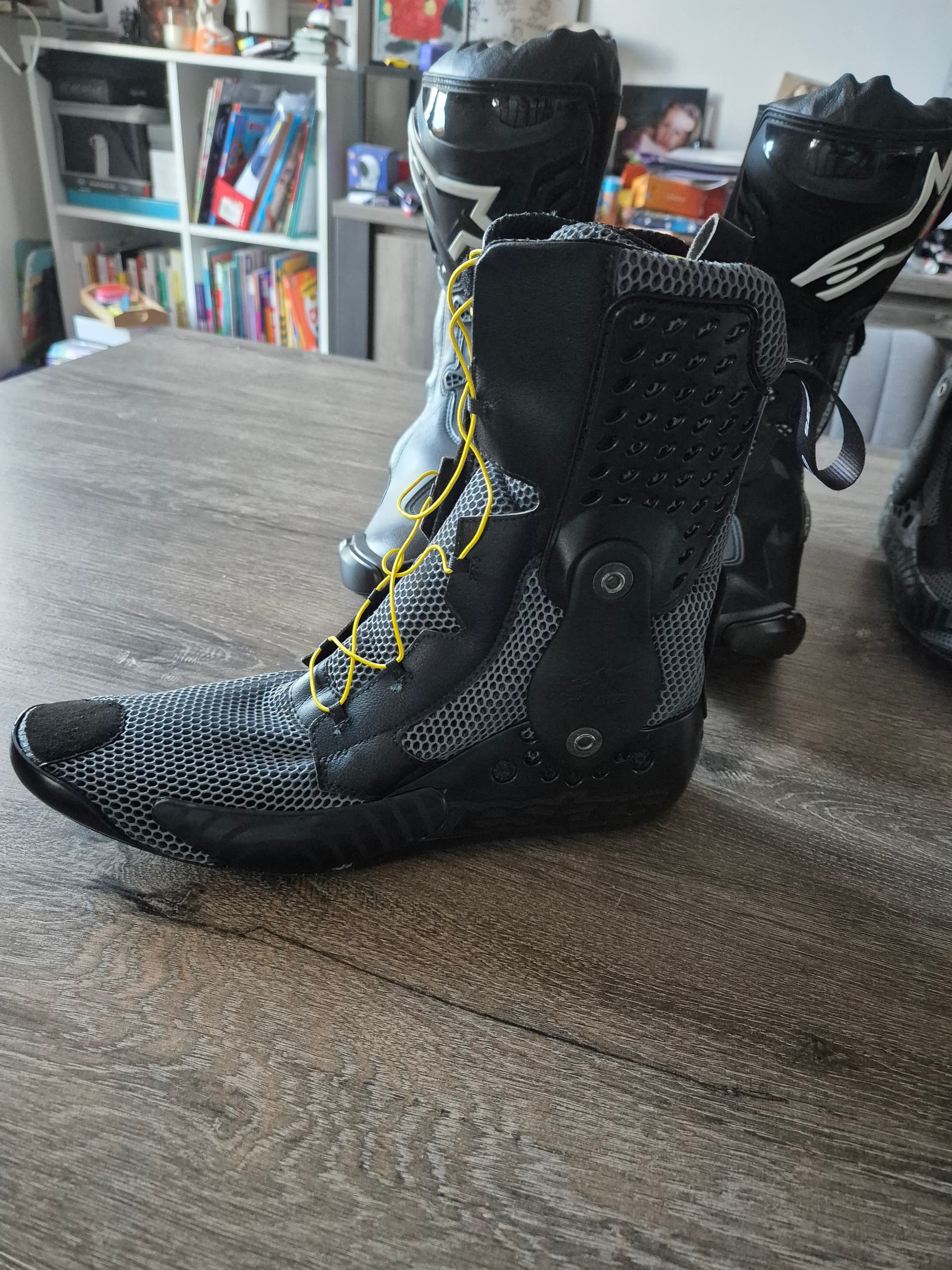 Bottes neuves taille 46 — photo 4/5