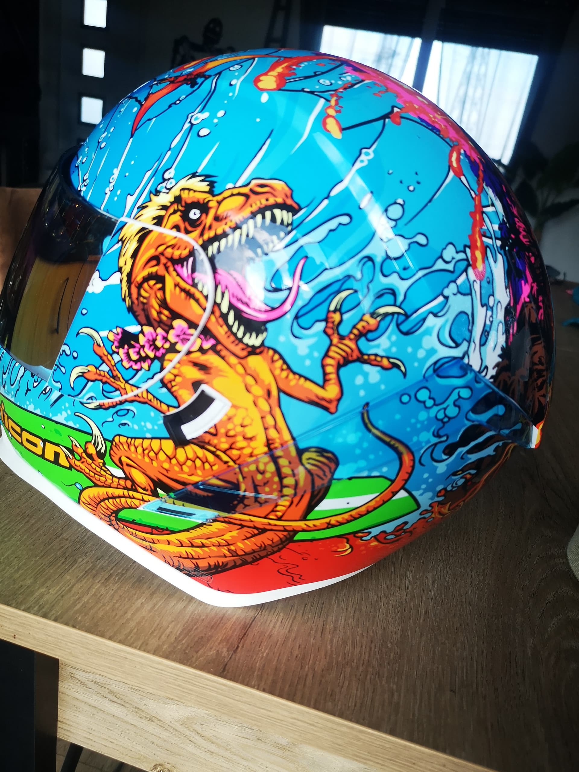 Casque icon airform dyno fury — photo 2/5