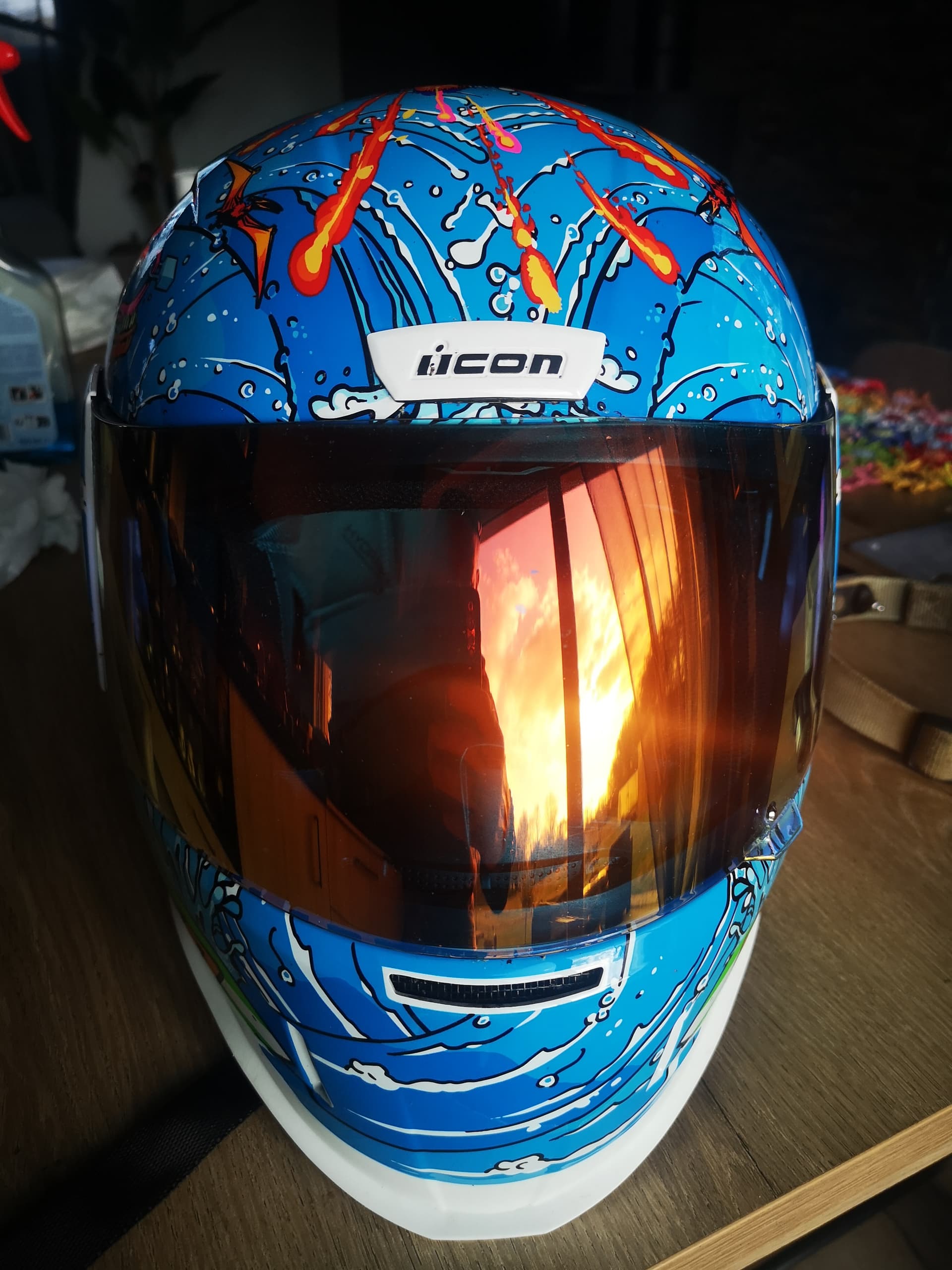 Casque icon airform dyno fury — photo 3/5