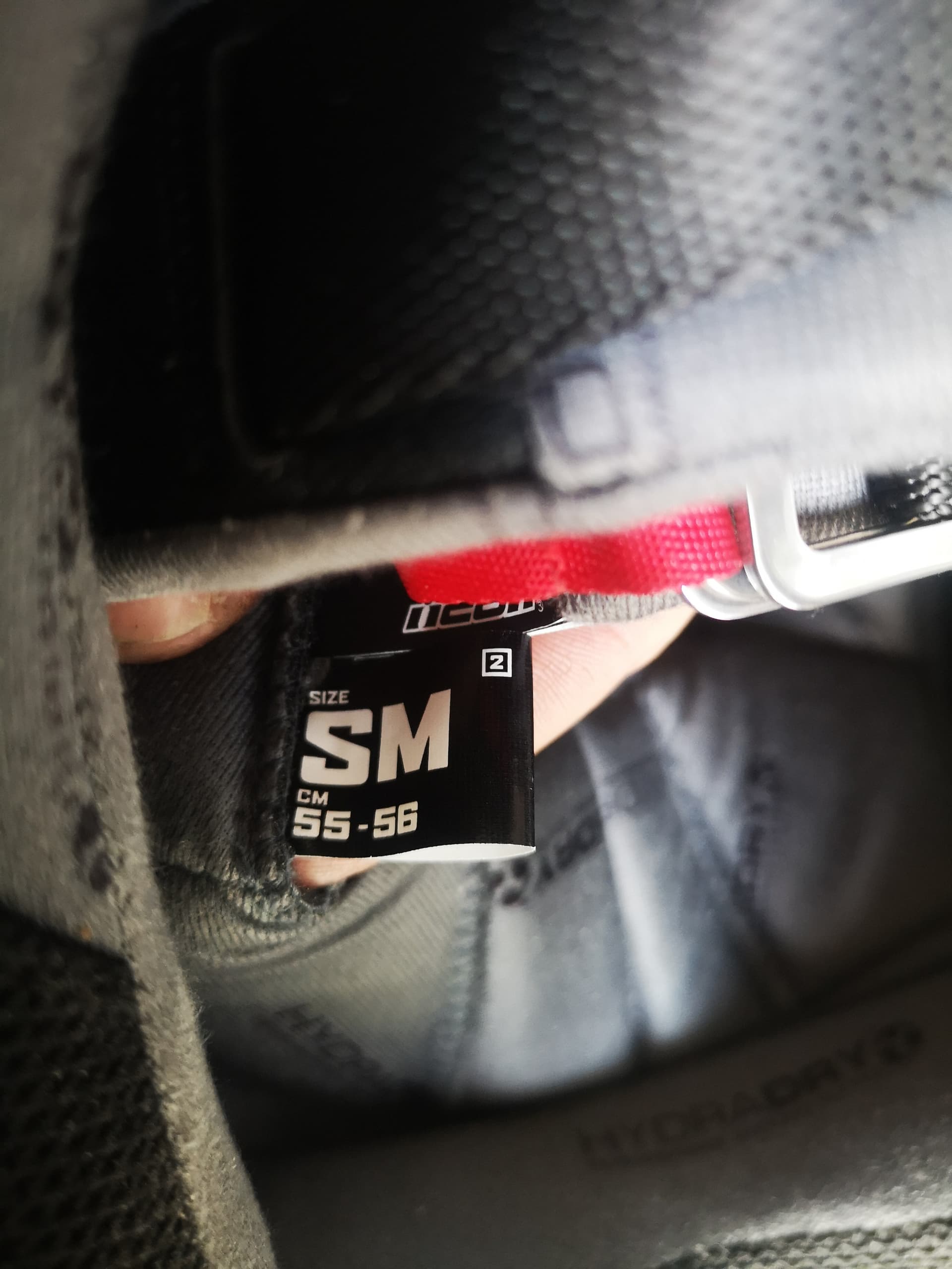Casque icon airform dyno fury — photo 5/5