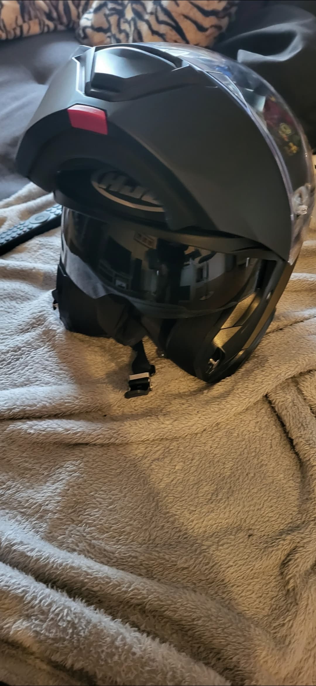 Casque HJC neuf — photo 3/5