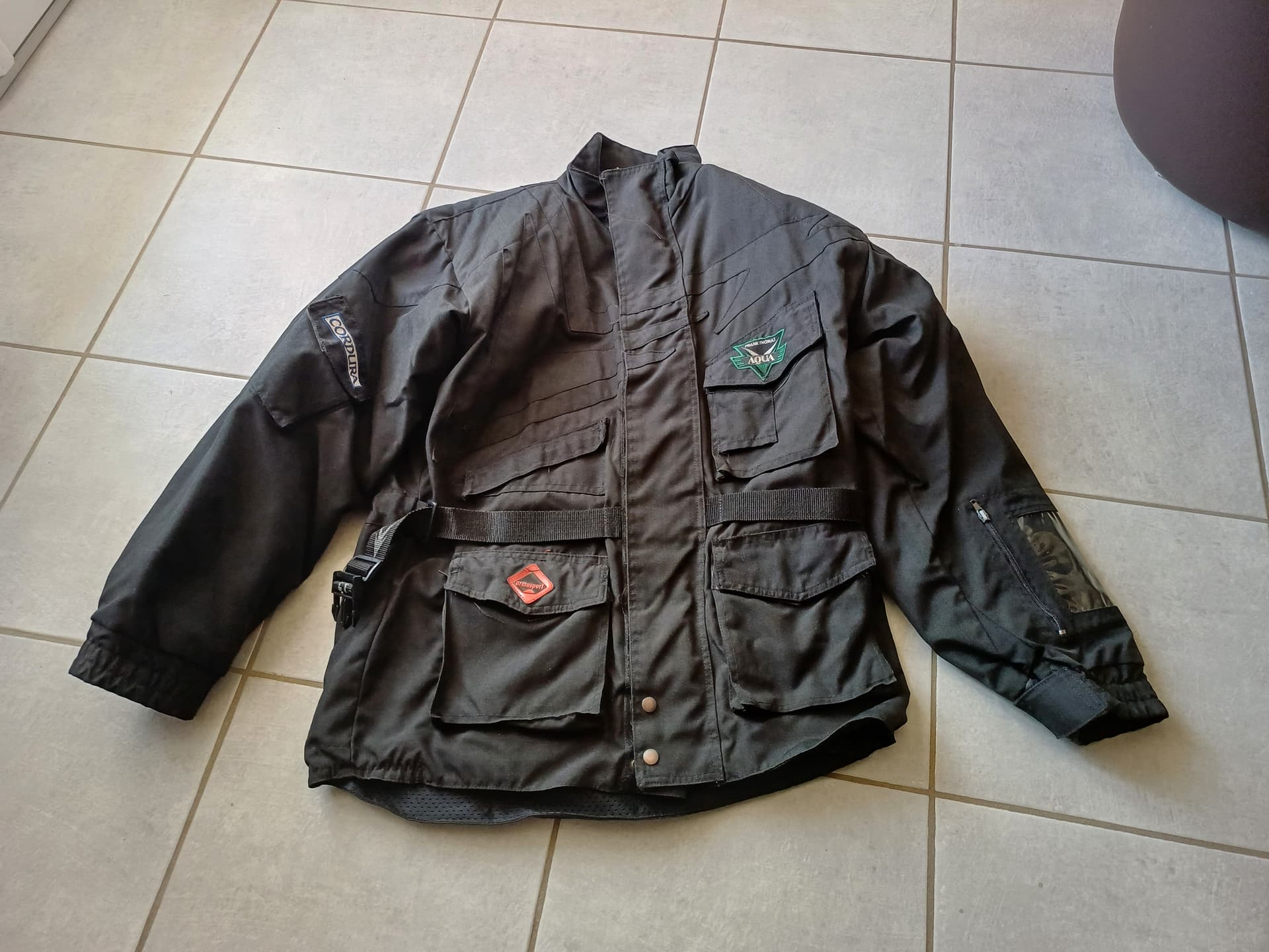 veste moto — photo 1/4