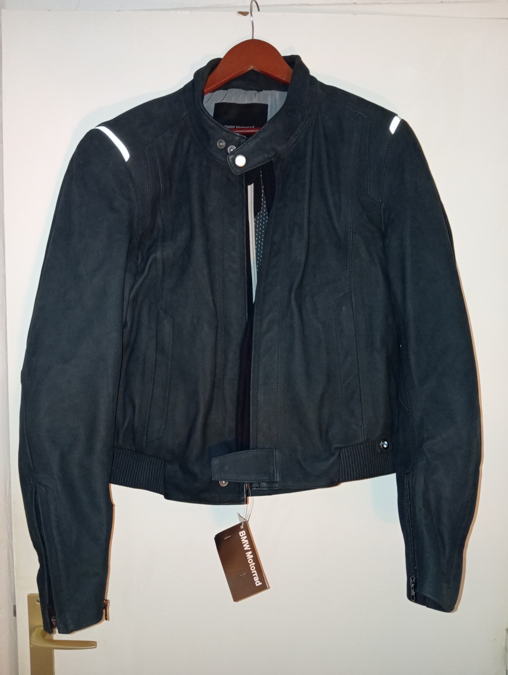 Veste en cuir BMW  ATLANTIS TAILLE 52 NEUF avec étiquette