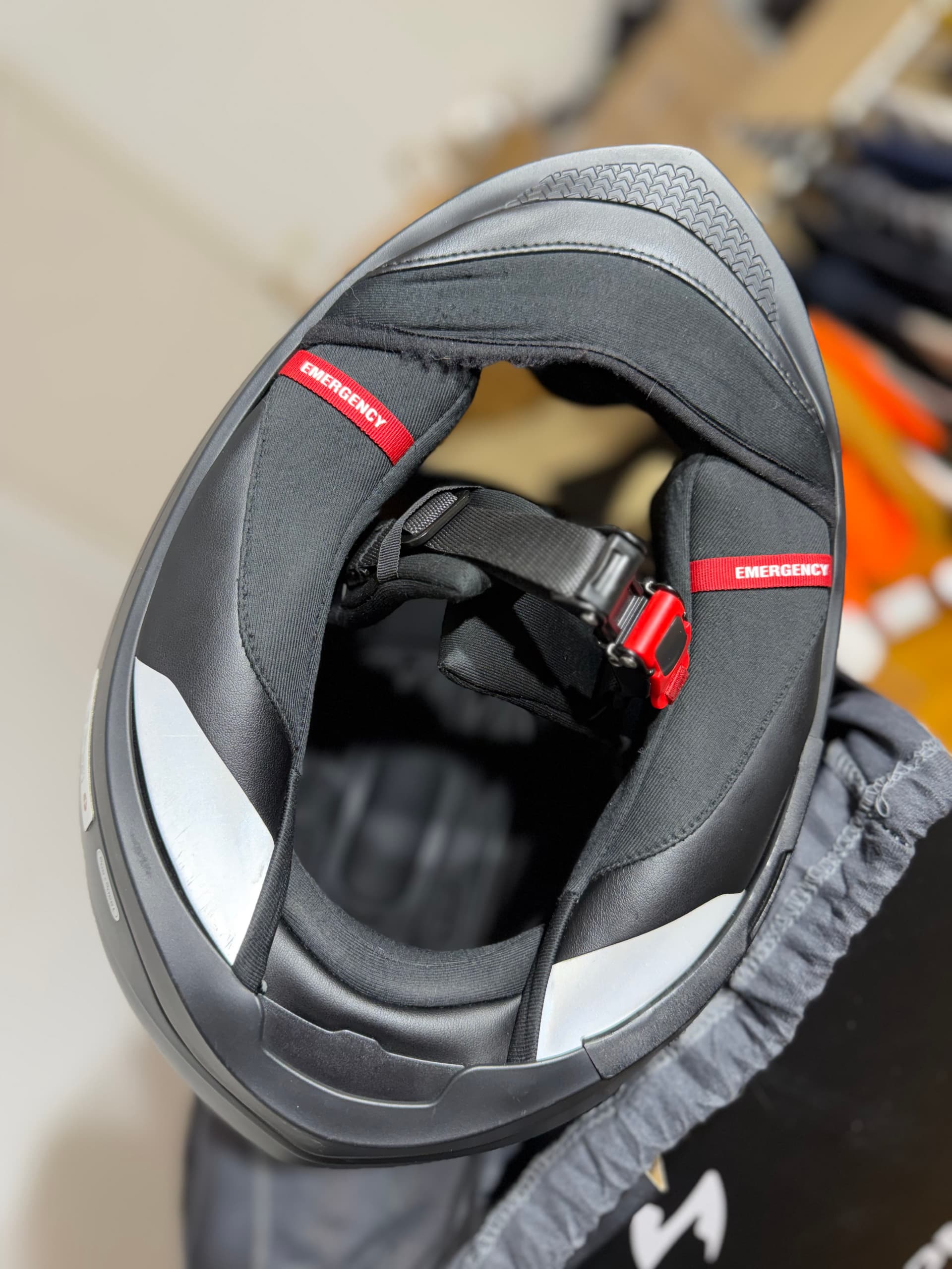 Casque Scorpion Exo 520 Evo air solid (taille L) + accessoires — photo 4/5