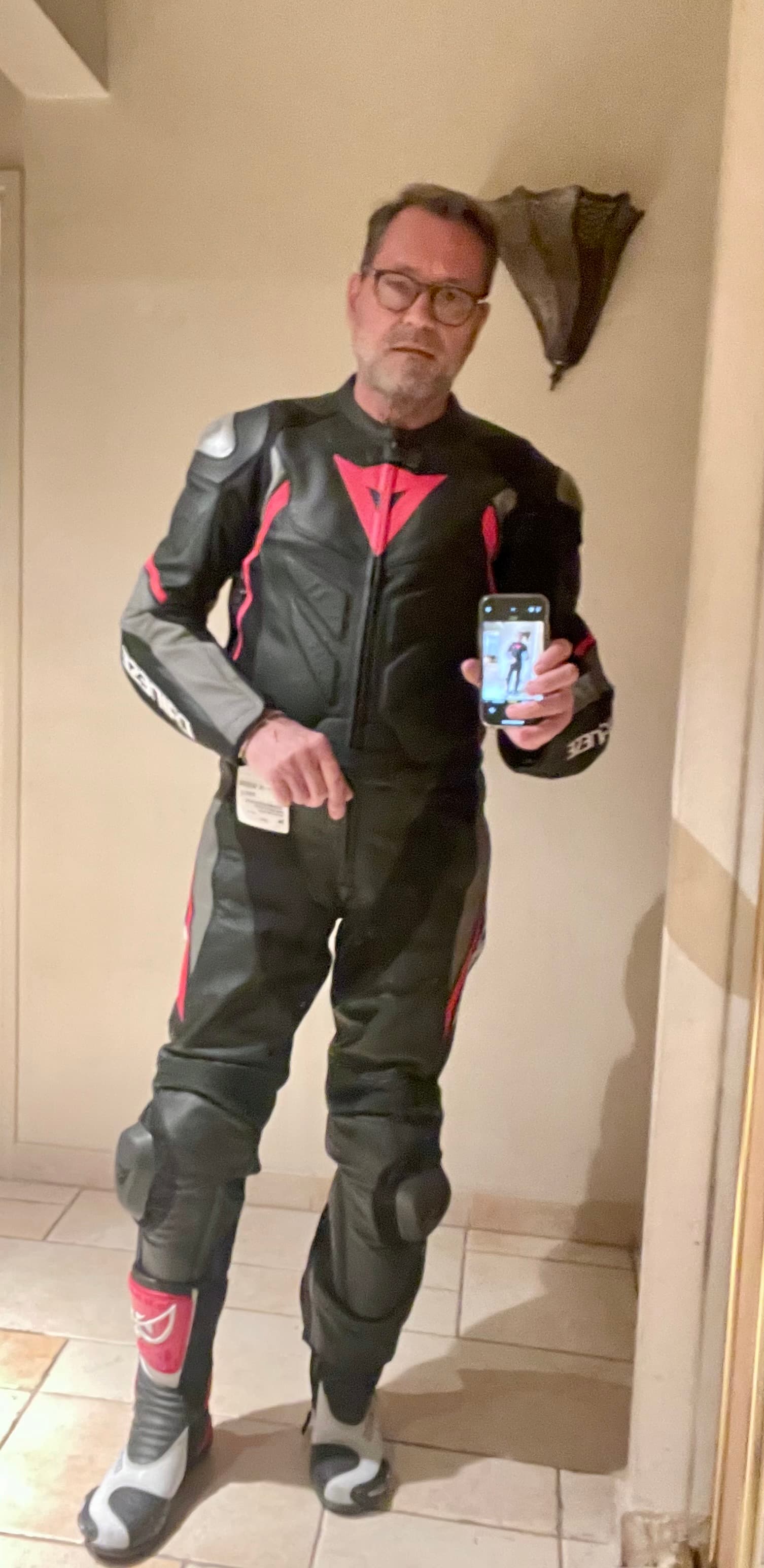 Combinaison DAINESE  2 pcs T54. etat neuf — photo 4/4