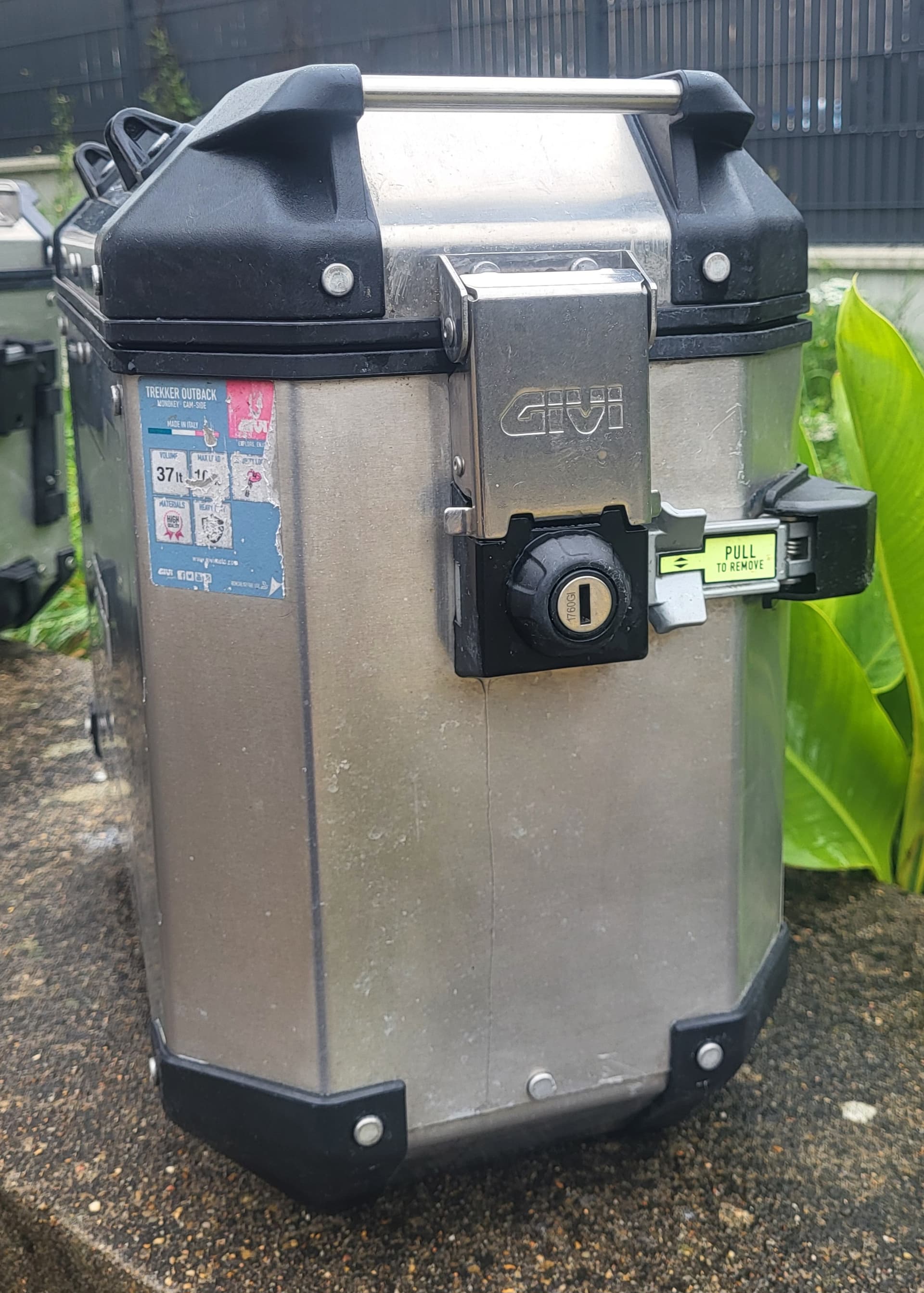 Valise givi trekker outback 37l