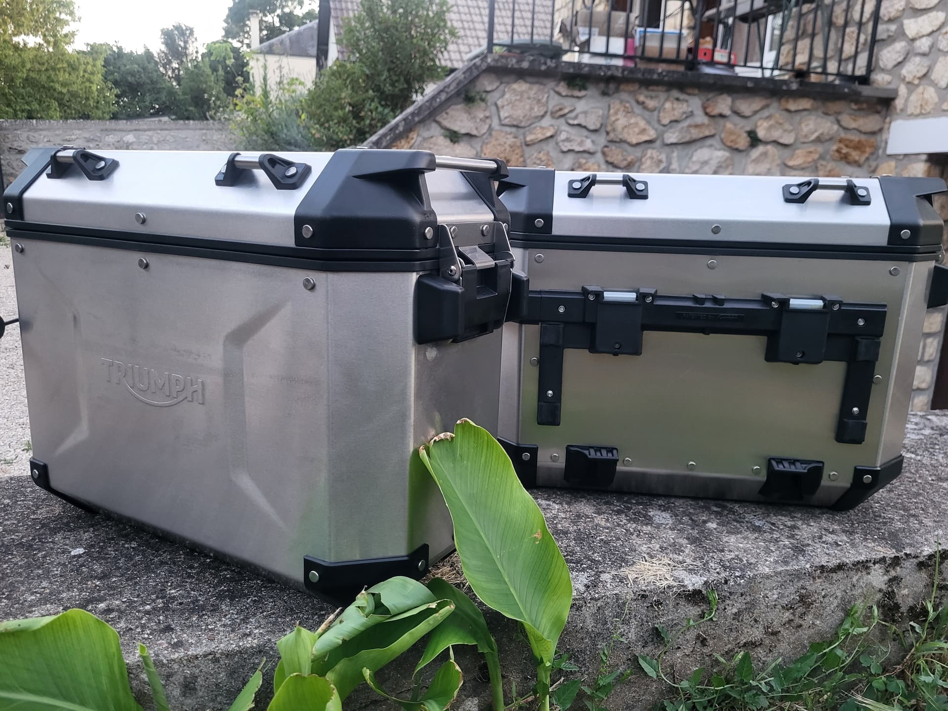 Valises triumph expédition neuves 37l
