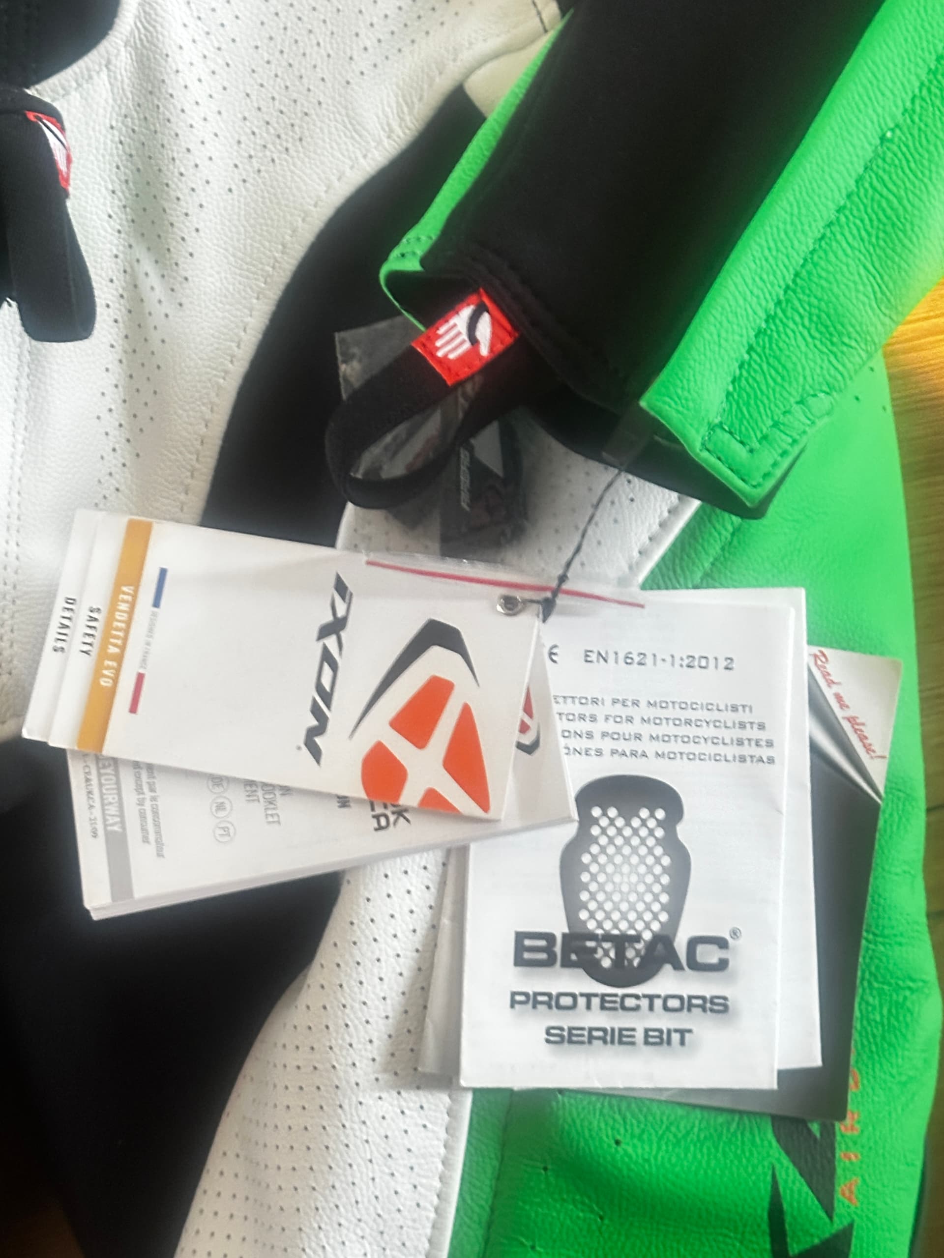 Combinaison vendetta taille xl neuve avec étiquette — photo 4/5