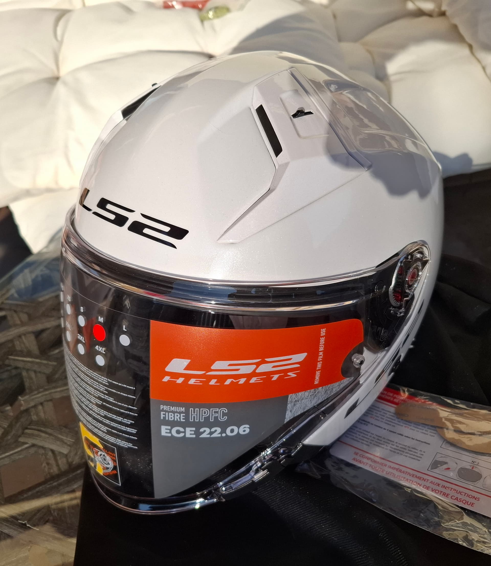 Casque Jet LS2 t.m étiqueté neuf