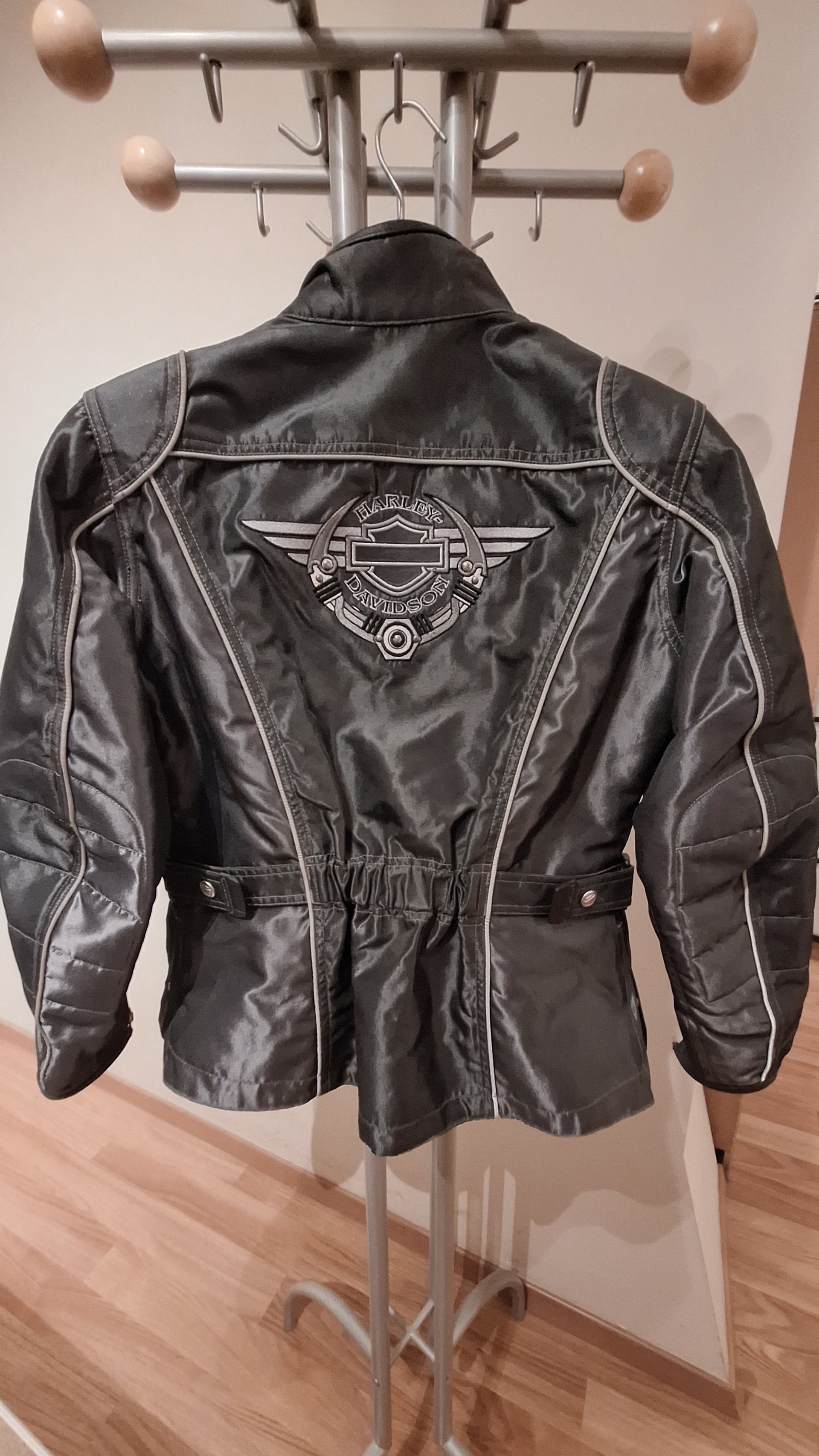 Veste Harley-Davidson "An American Legend" – Style Satin & Détails Cuir — photo 2/5