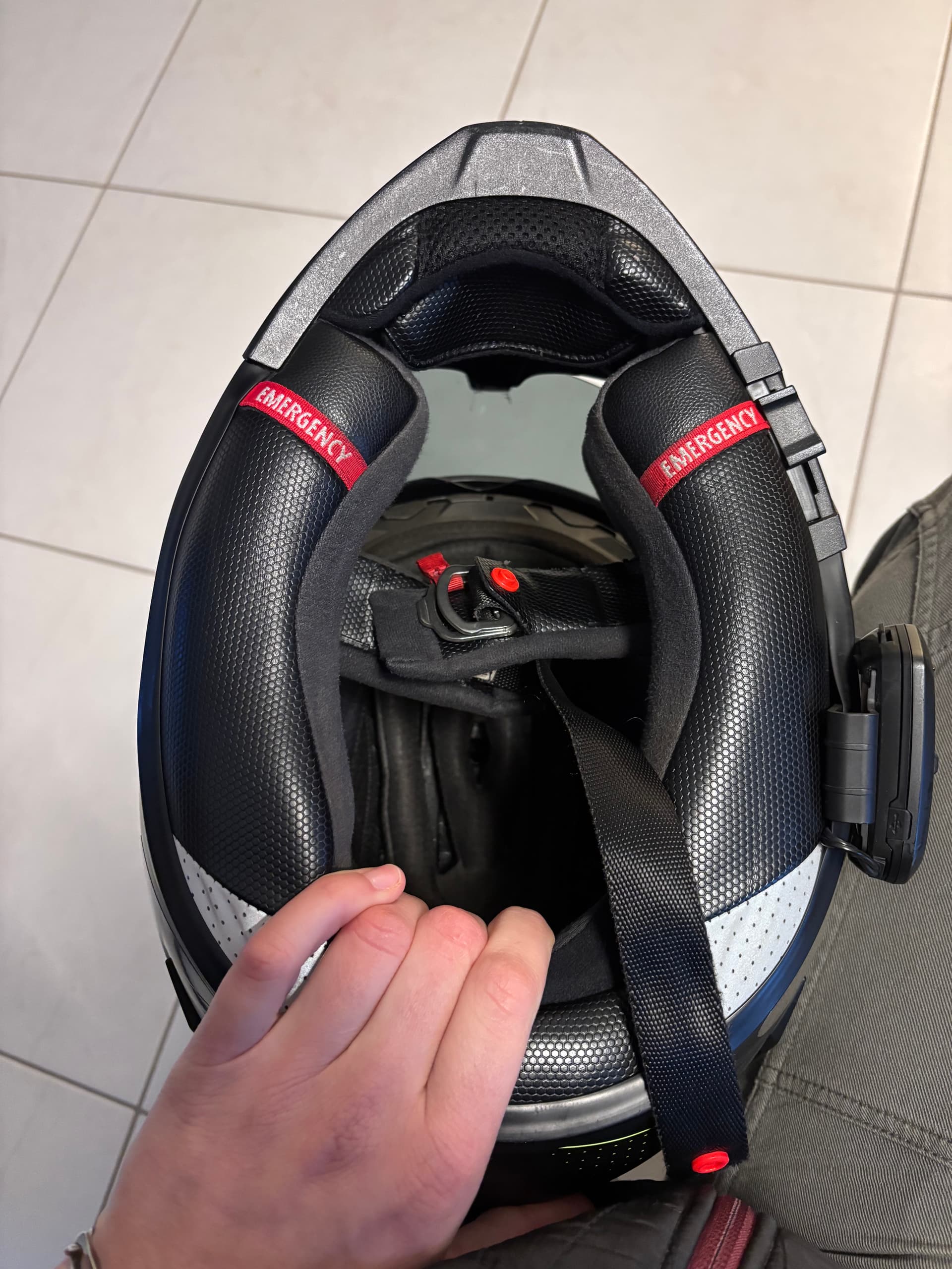 Casque HJC — photo 1/5