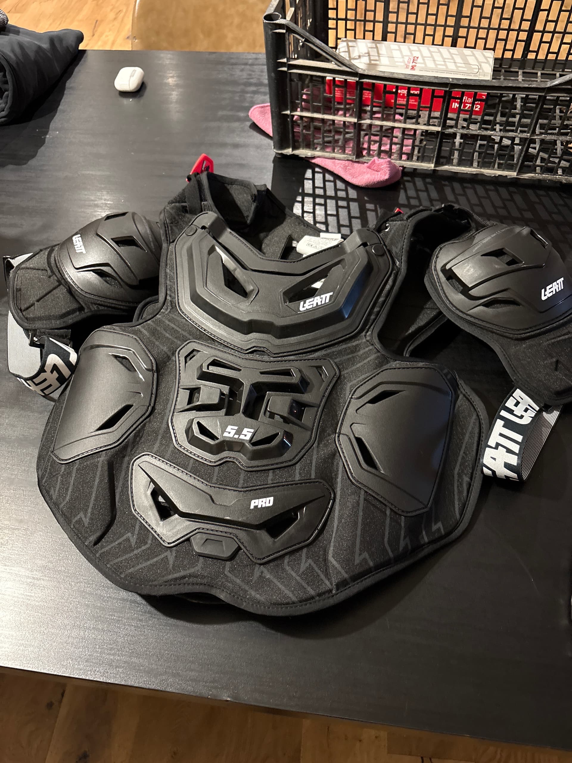 LEATT 5.5 Pro XXL – Plastron Cross / Enduro – Excellent état — photo 2/4
