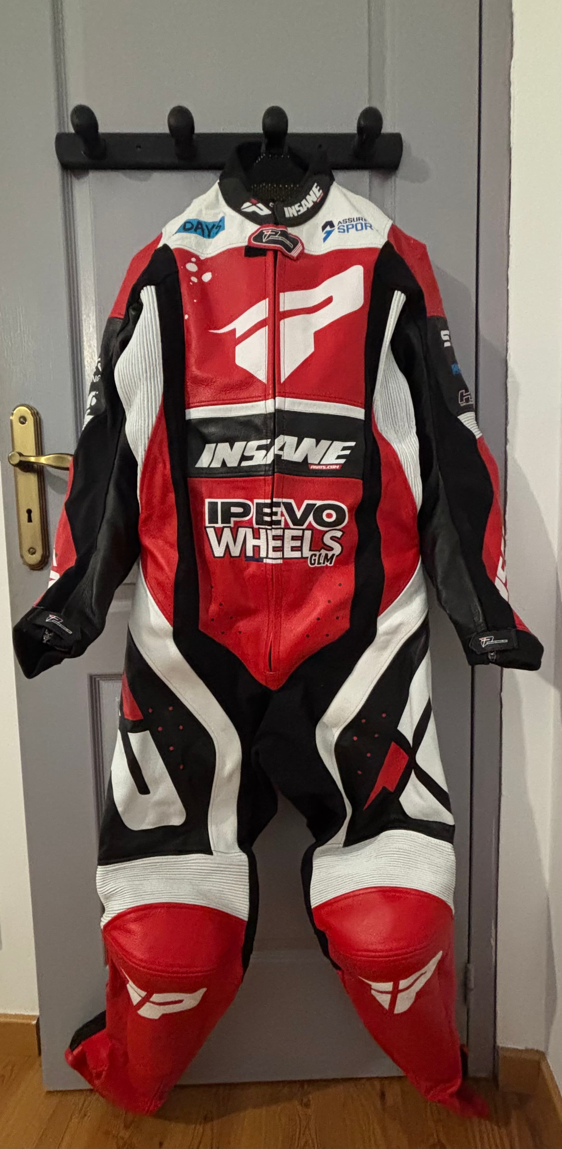 Combinaison supermotard insane parts neuve