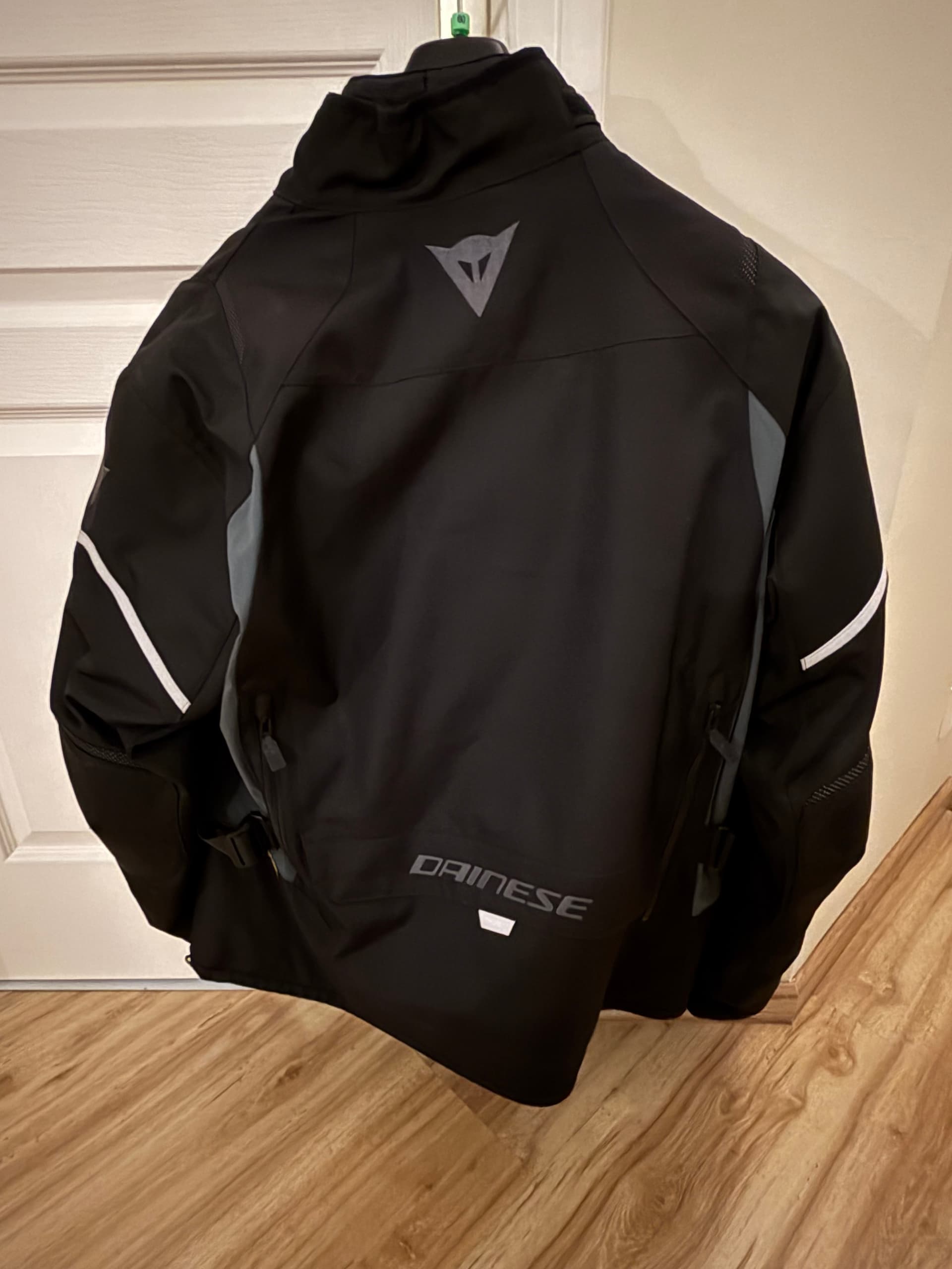 Veste + Pantalon moto DAINESE — photo 1/4