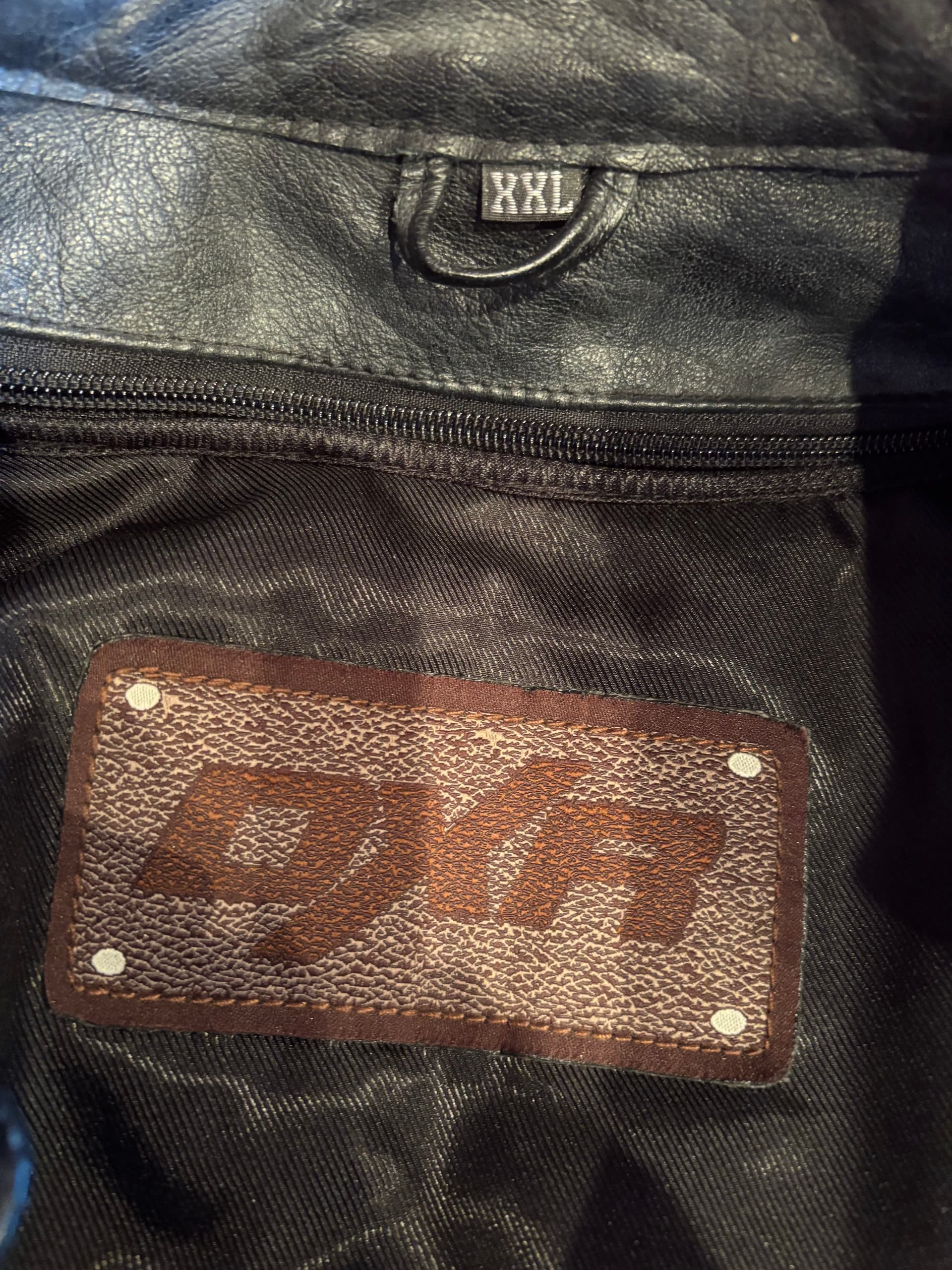 Blouson de moto cuir — photo 5/5