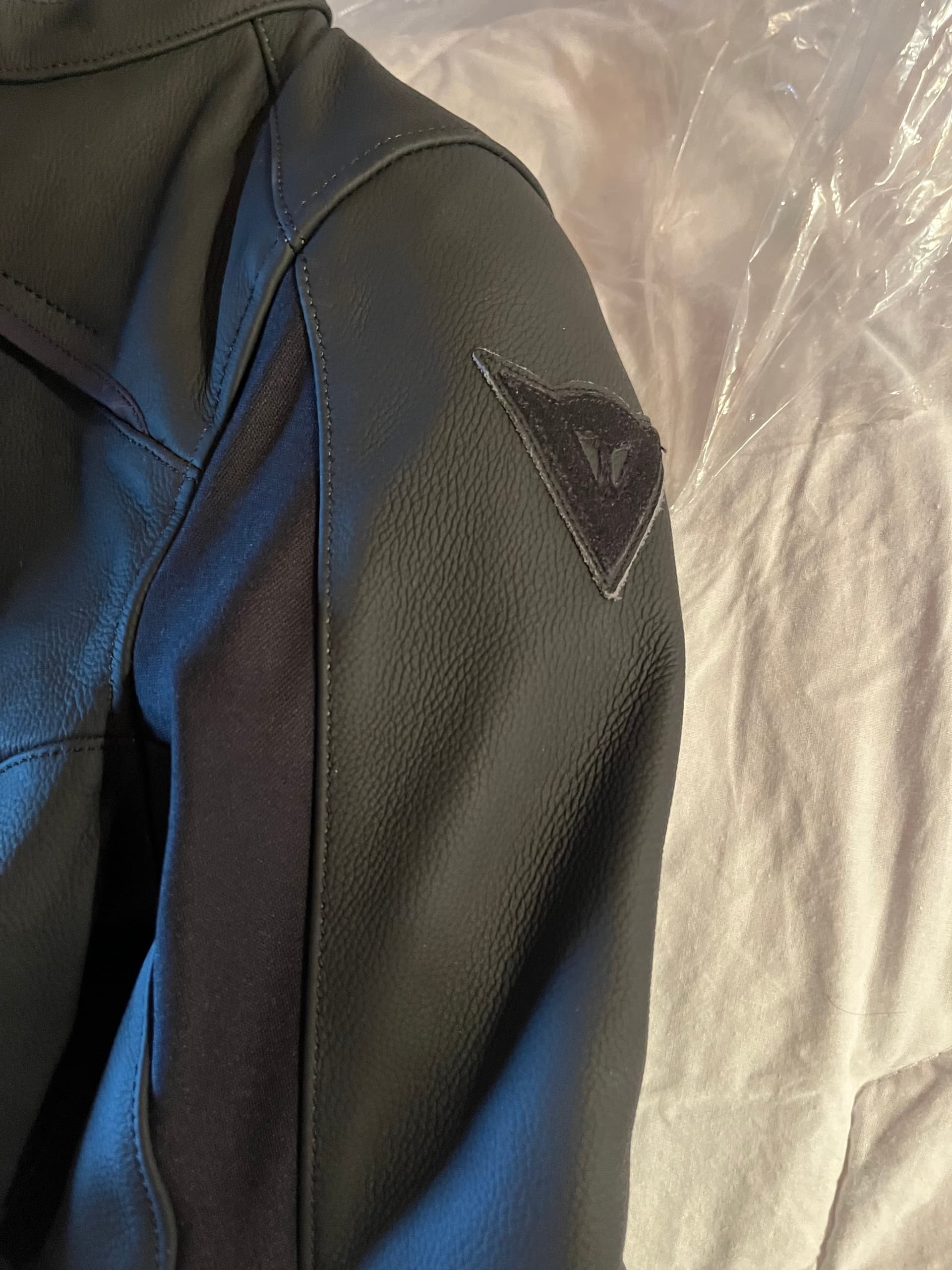 blouson  cuir dainese razon 2 lady neuf — photo 5/5