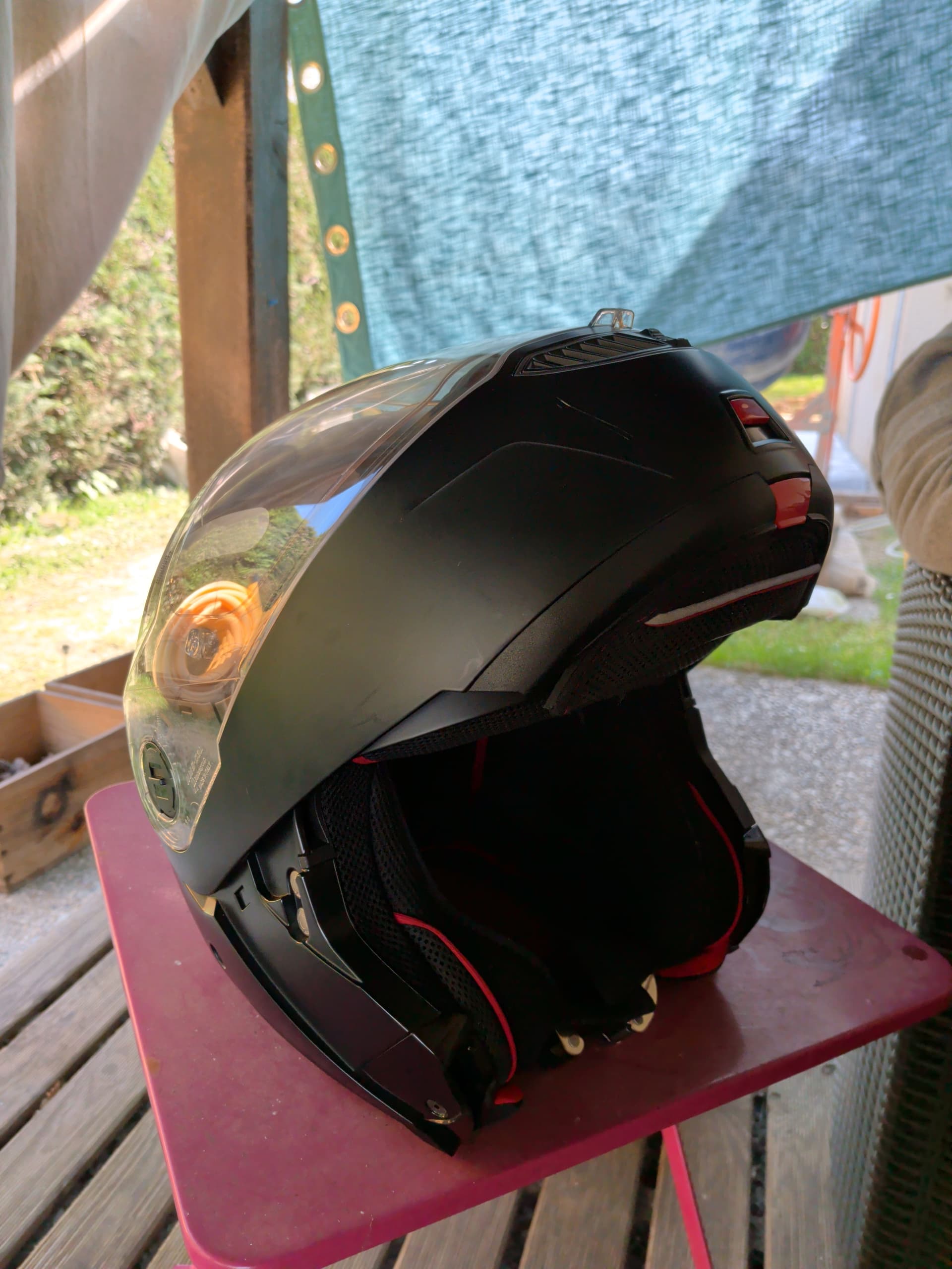 Casque moto Intégral marque NOLAN Réf N104A XXL