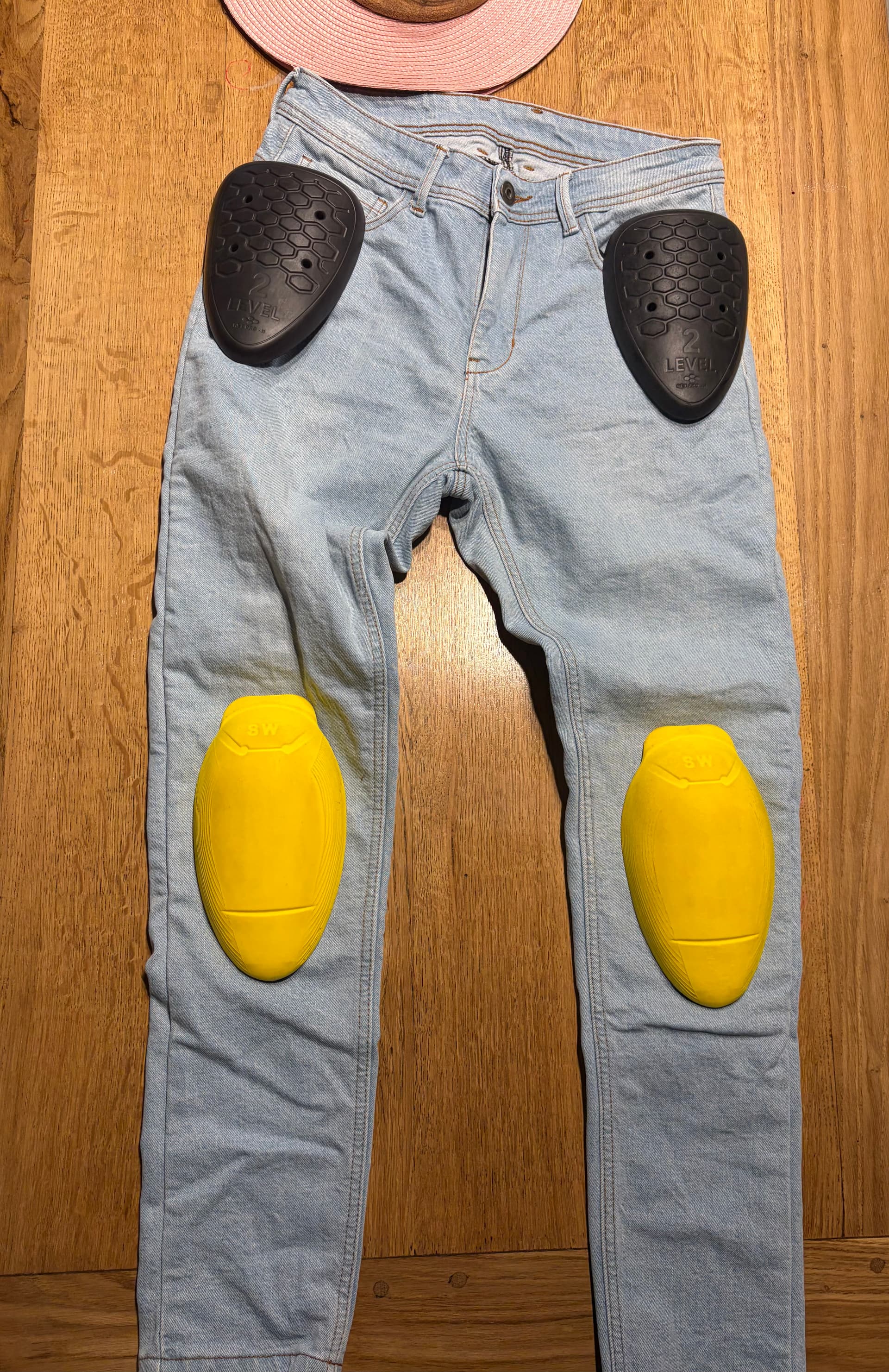 Jean moto femme armure 32/32 — photo 4/5