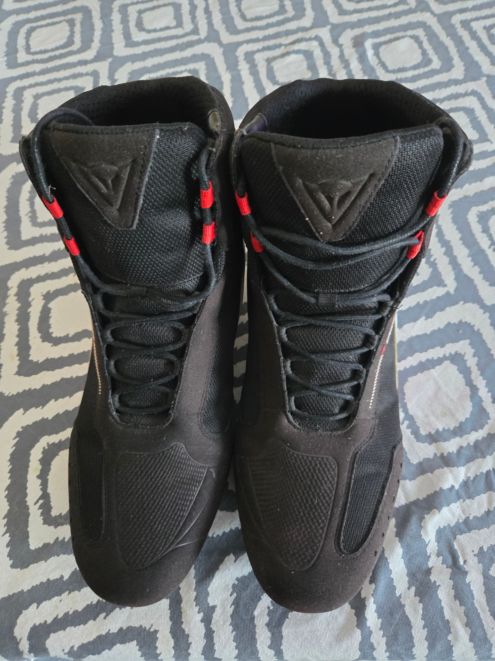 A vendre botte Dainese