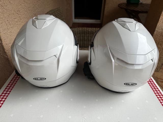 VENDS 2 CASQUES — photo 2/4