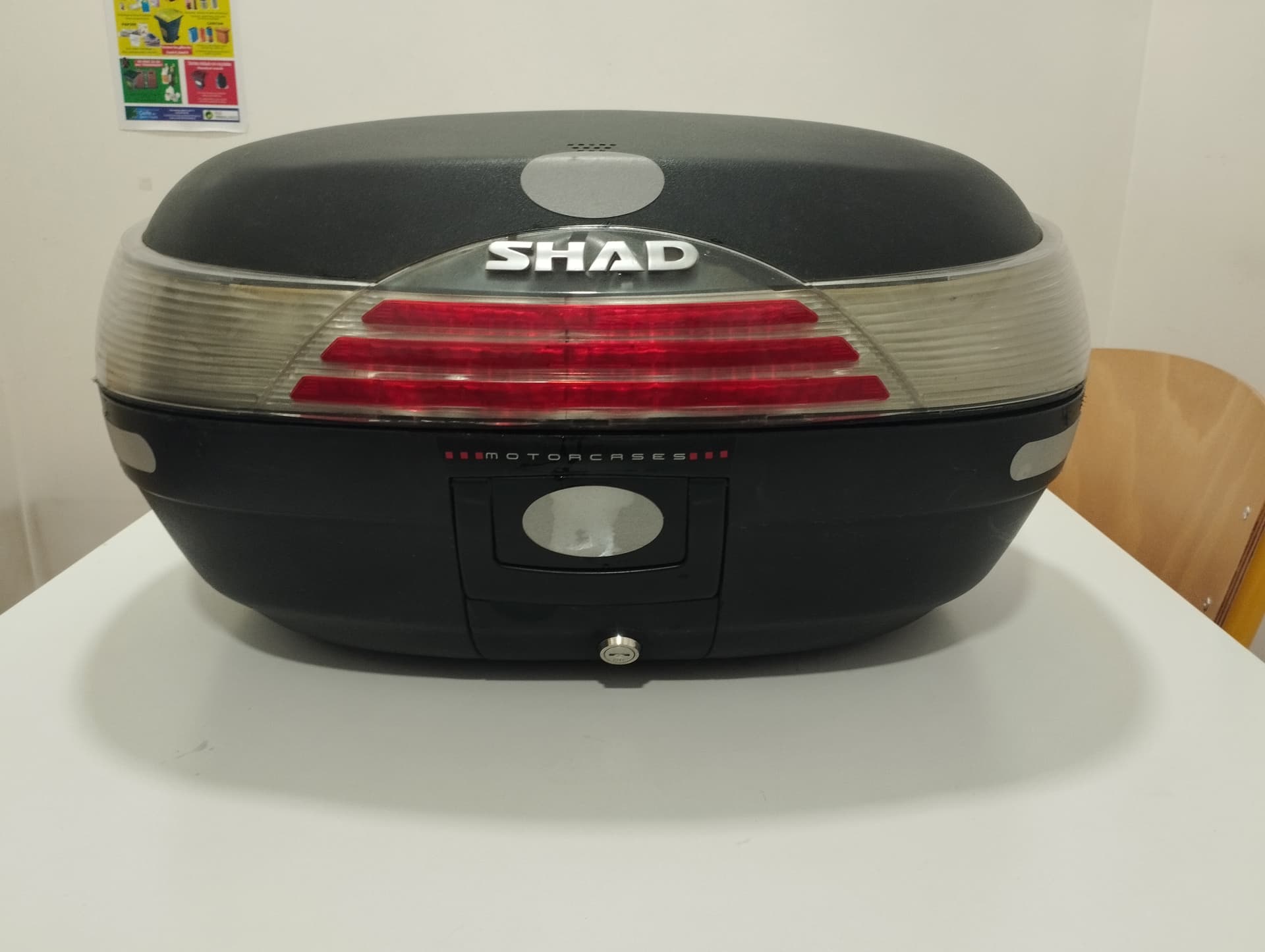 Vends top case SHAD SH46 — photo 1/3