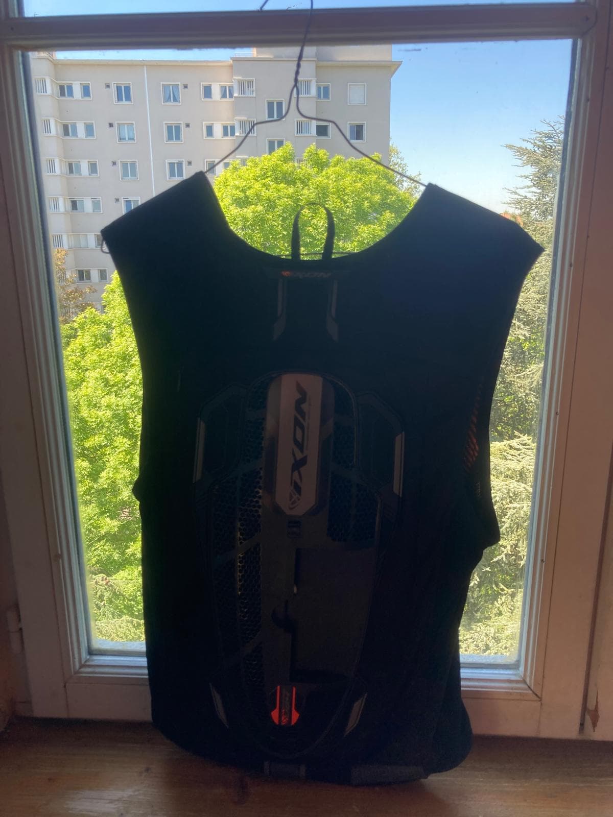 Veste gilet airbag ixon in&motion U04 taille M comme neuf — photo 3/3
