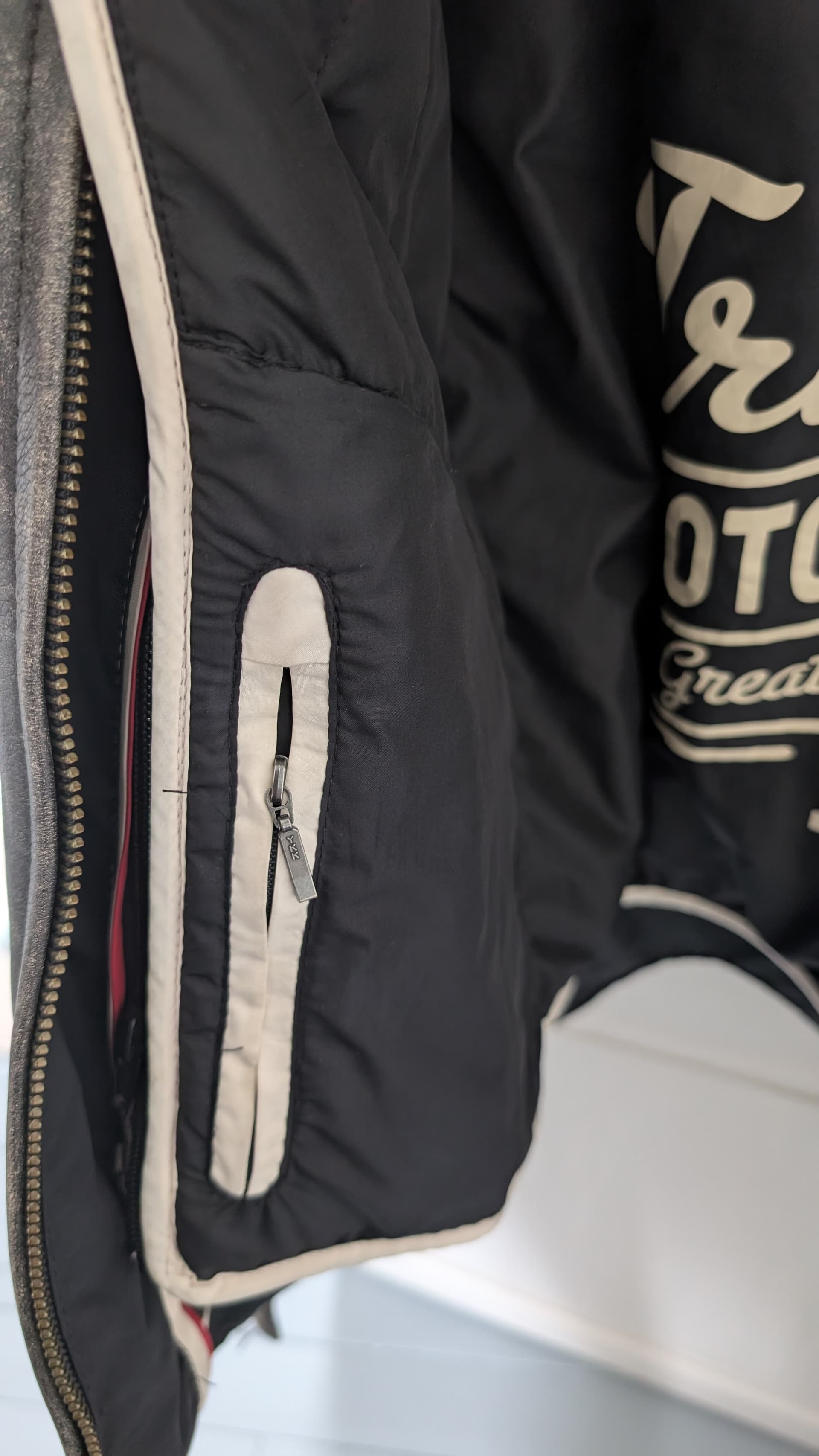 Blouson Triumph — photo 3/6