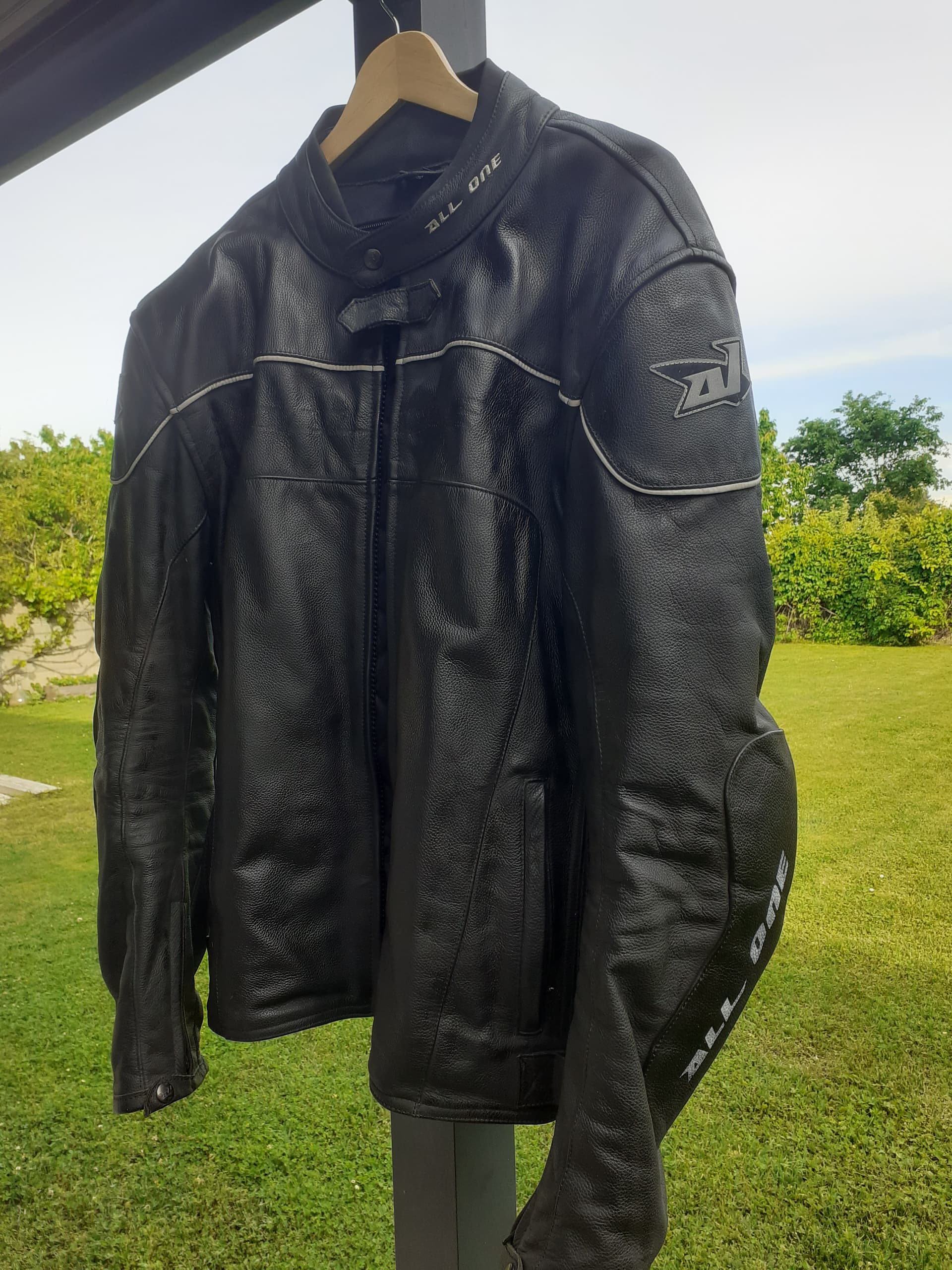 Blouson Cuir All One très bon état — photo 3/3