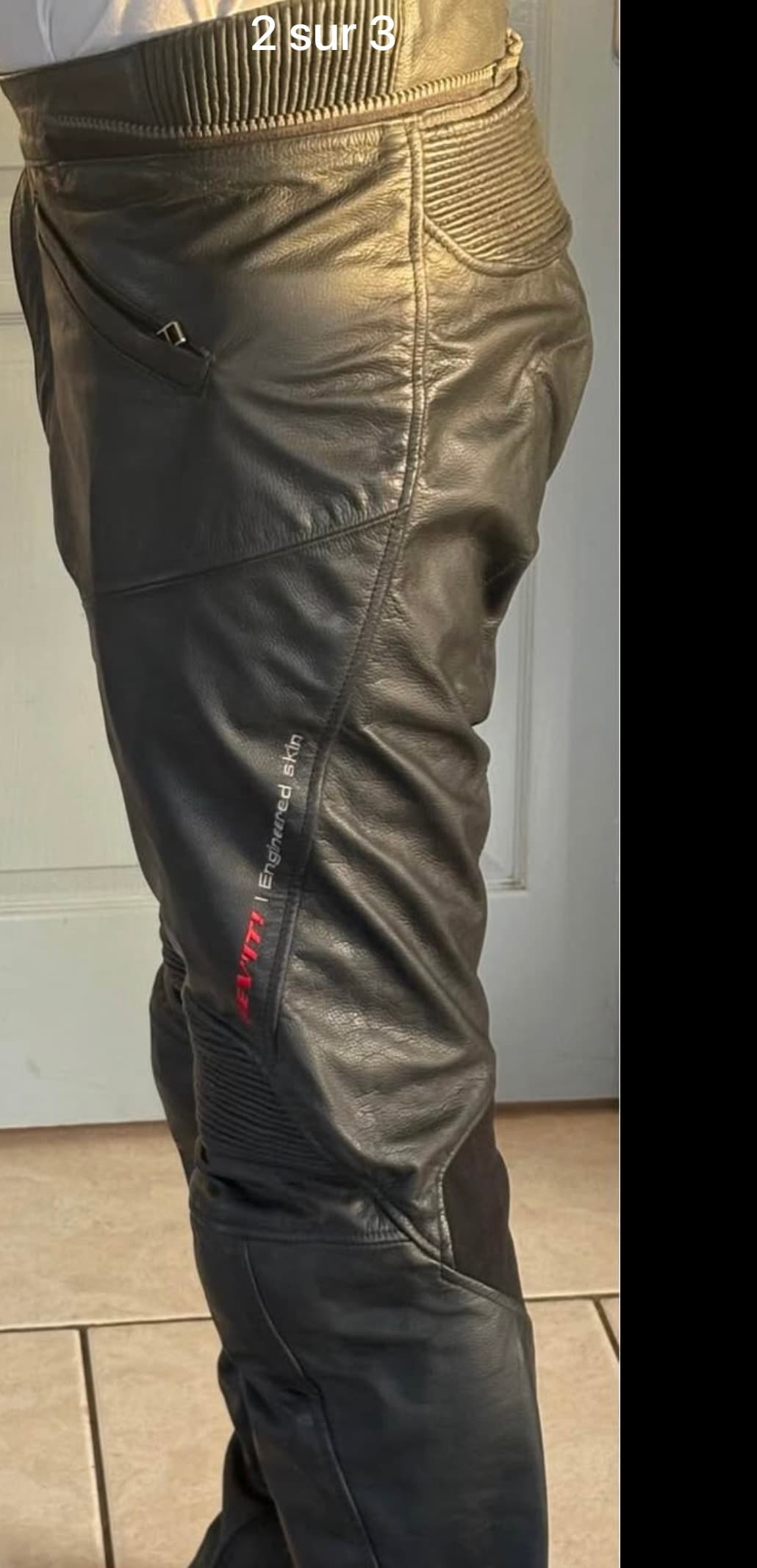 Pantalon cuir de marque REV’IT’ Taille 50, entrejambe 74 cm. Très bon état. — photo 4/5