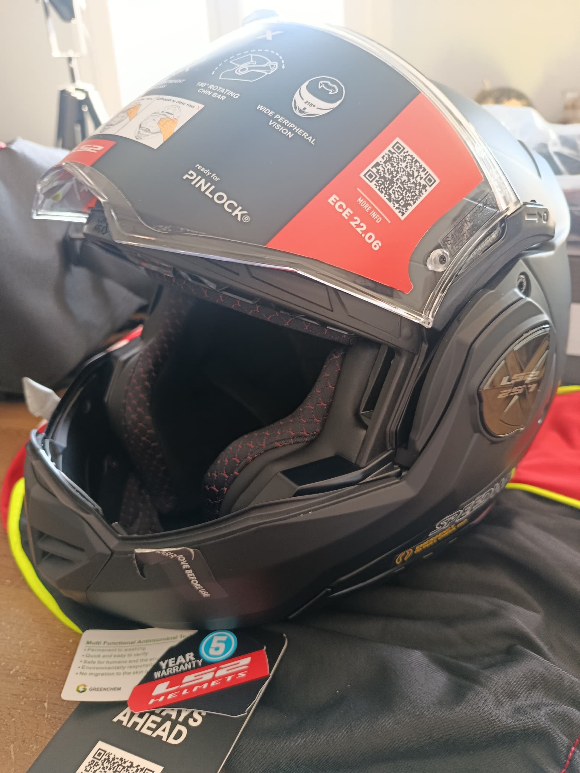 Casque modulable LS2 Advant X neuf – noir mat – taille XL – jamais porté — photo 4/6