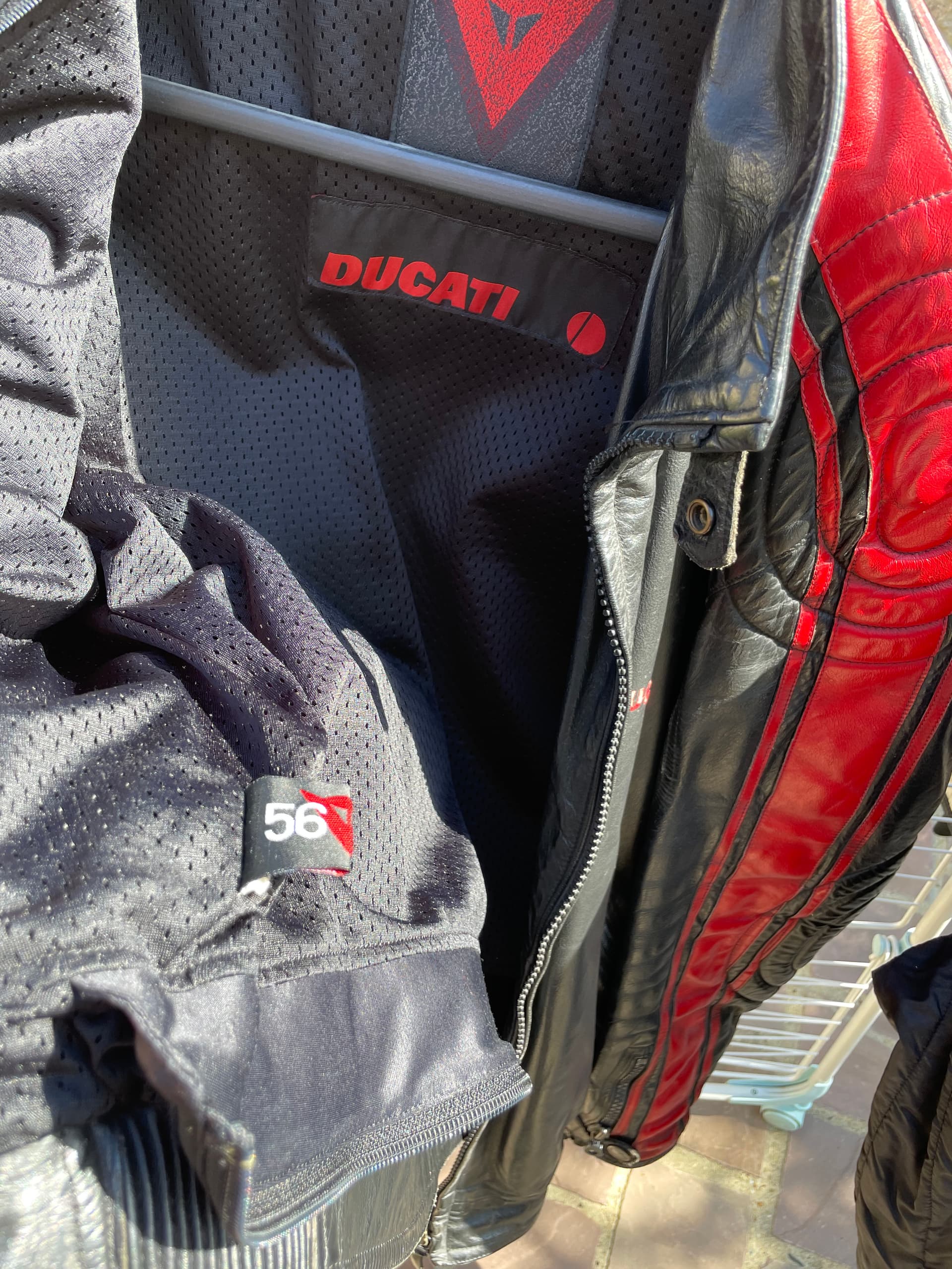 Vends blouson vintage ducati — photo 3/3