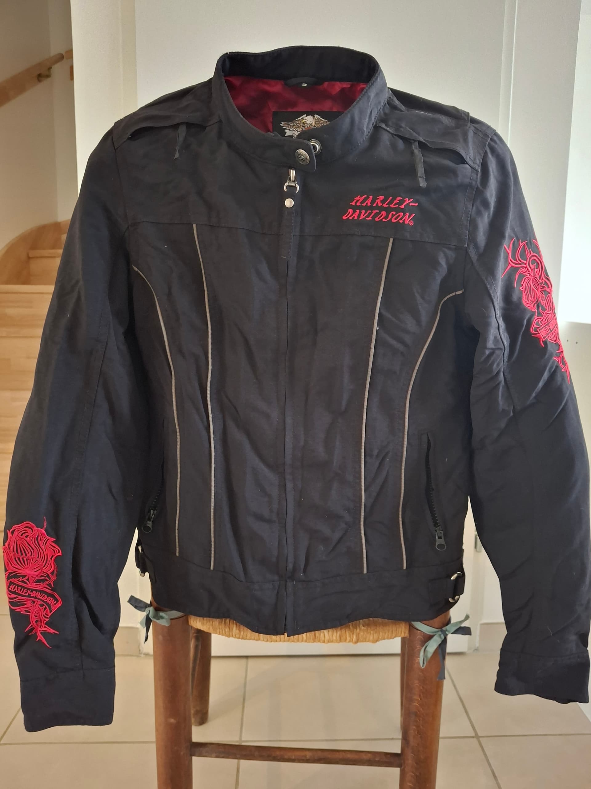 Blouson textile femme Harley Davidson broderie rouge taille S — photo 1/5