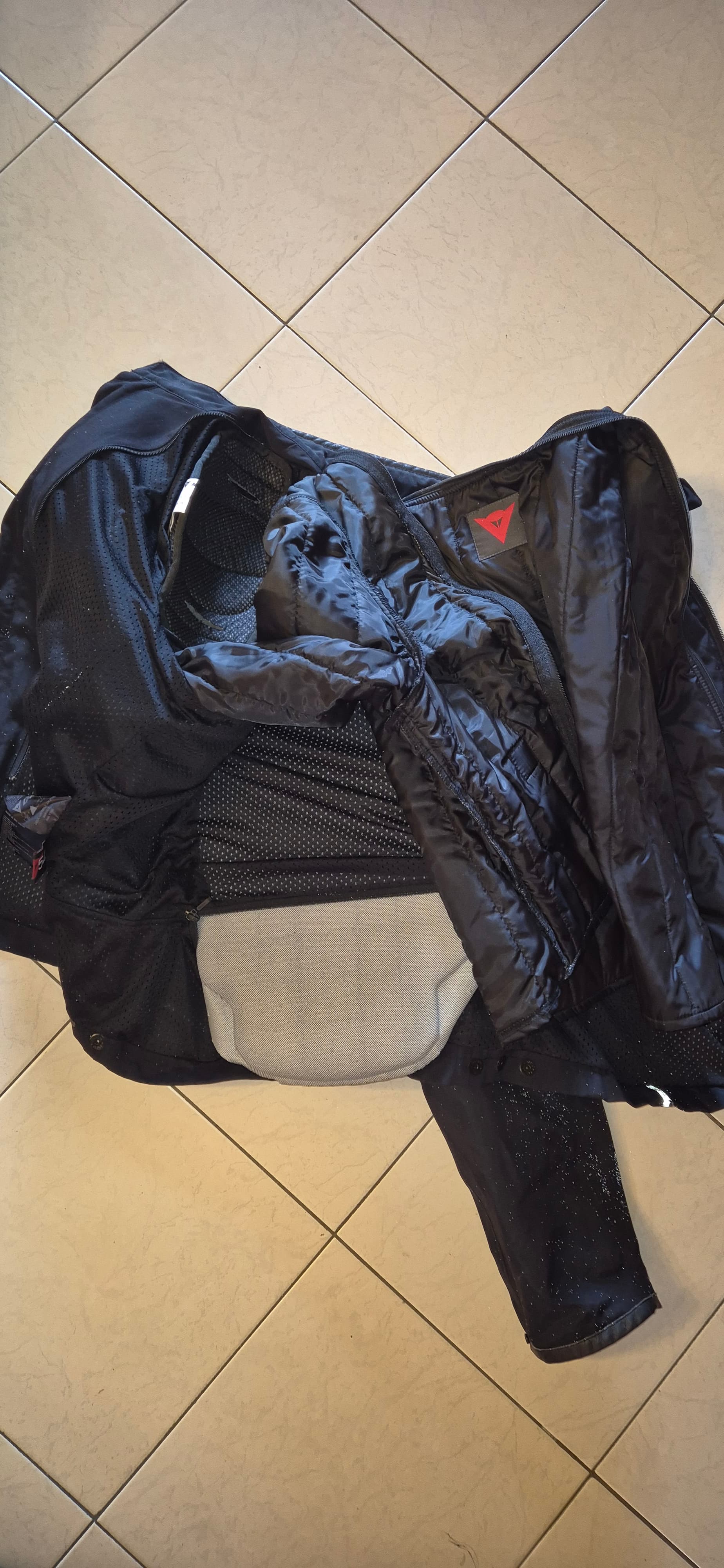 Blouson toile DAINESE taille 54 — photo 3/4